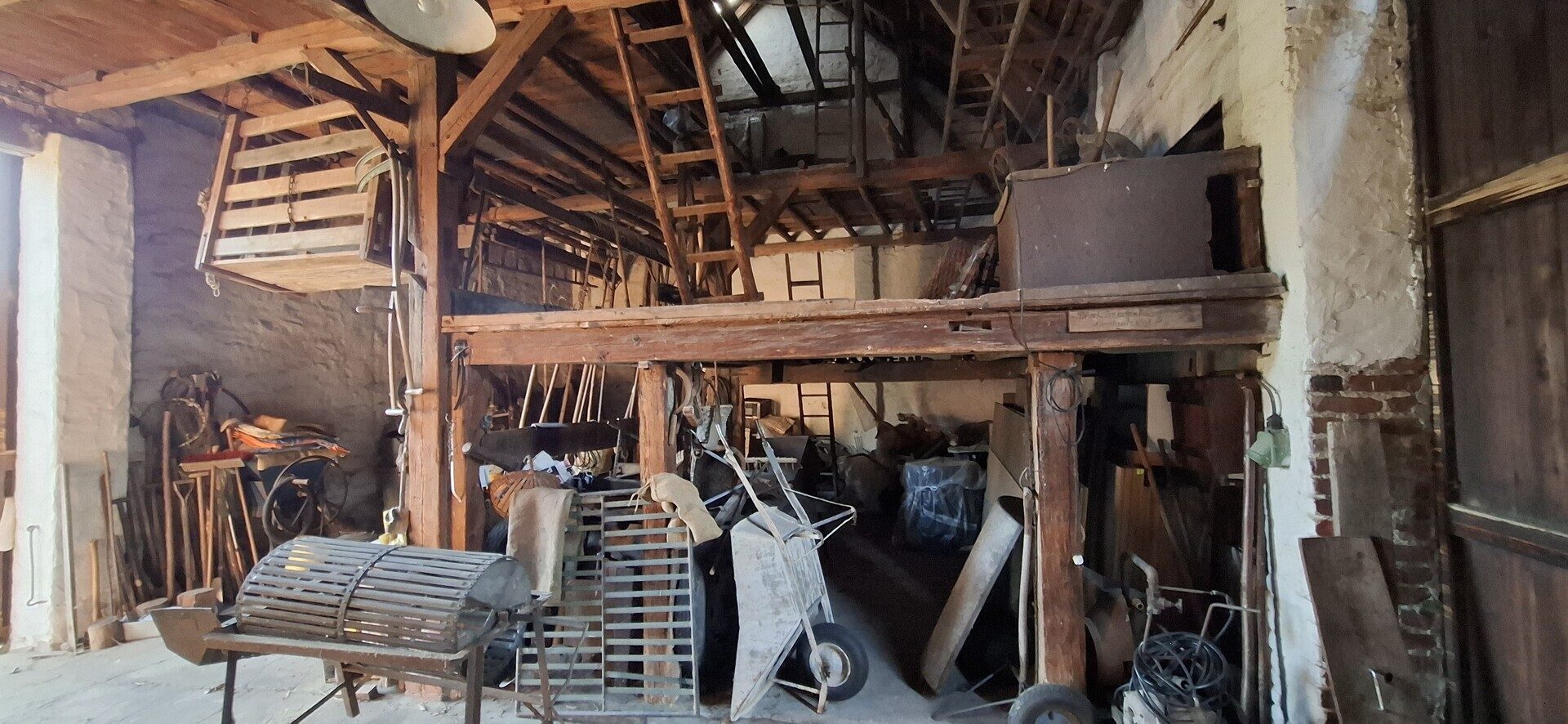 Immobilienangebot - Boxberg/Oberlausitz / Reichwalde - Alle - Solider Hof mit großem Potential für den Handwerker oder Landwirt in Boxberg