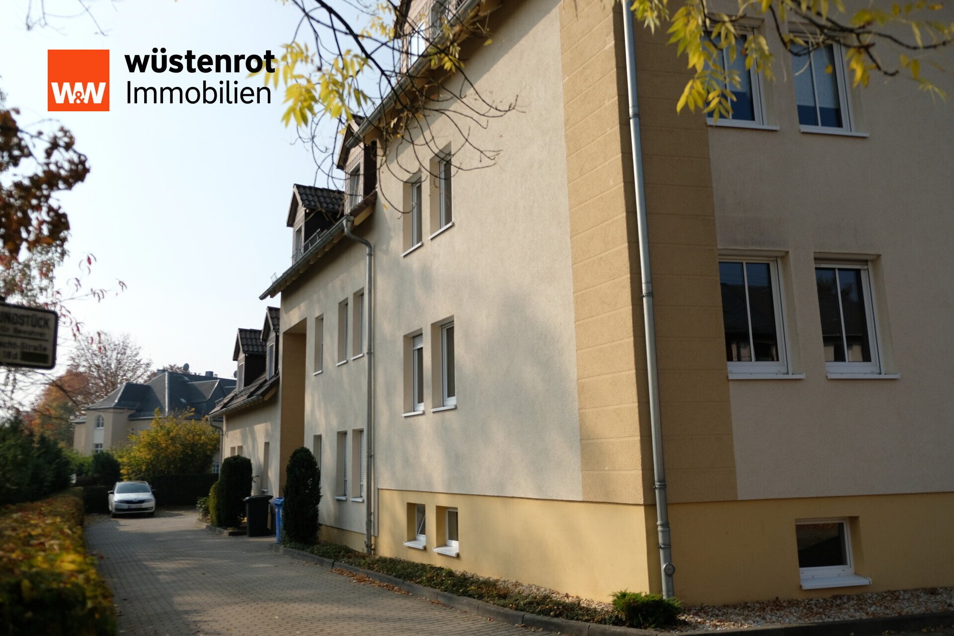 Immobilienangebot - Oelsnitz/Erzgebirge - Alle - Wunderschöne 4-Raum-Maisonette mit Balkon & Stellplatz in Oelsnitz/Erzgeb.