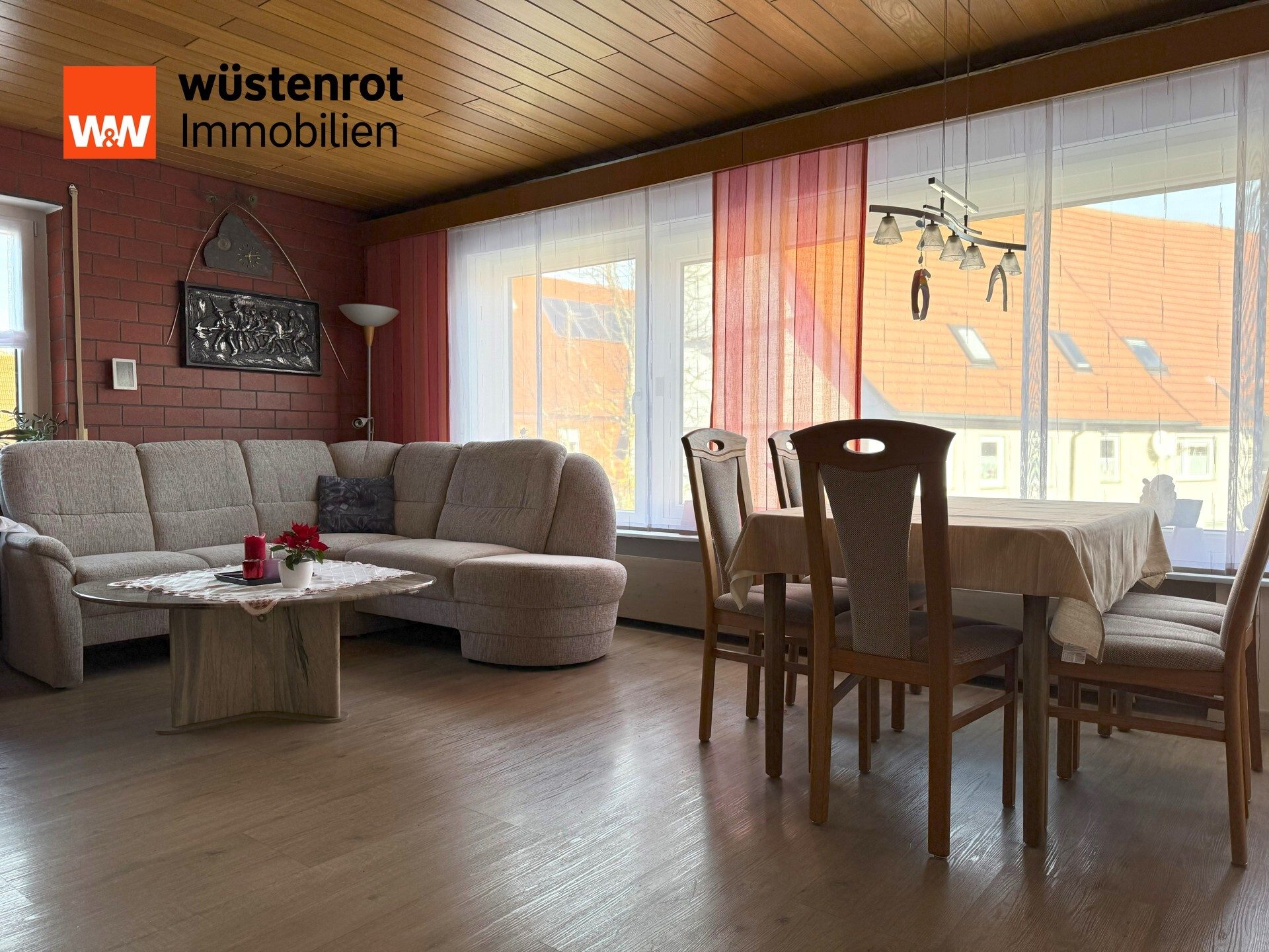 Immobilienangebot - Sankt Johann-Upfingen - Alle - Ihr Zuhause mit Perspektive: Wohnen & Arbeiten perfekt kombiniert