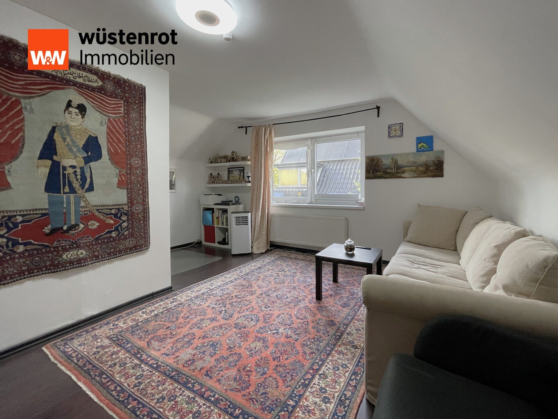 Immobilienangebot - Hamburg / Poppenbüttel - Alle - Schöne Wohnung im Stile eines Hausanbaus mit tollem Grundstücksanteil in gefragter Lage von HH-Poppenbüttel