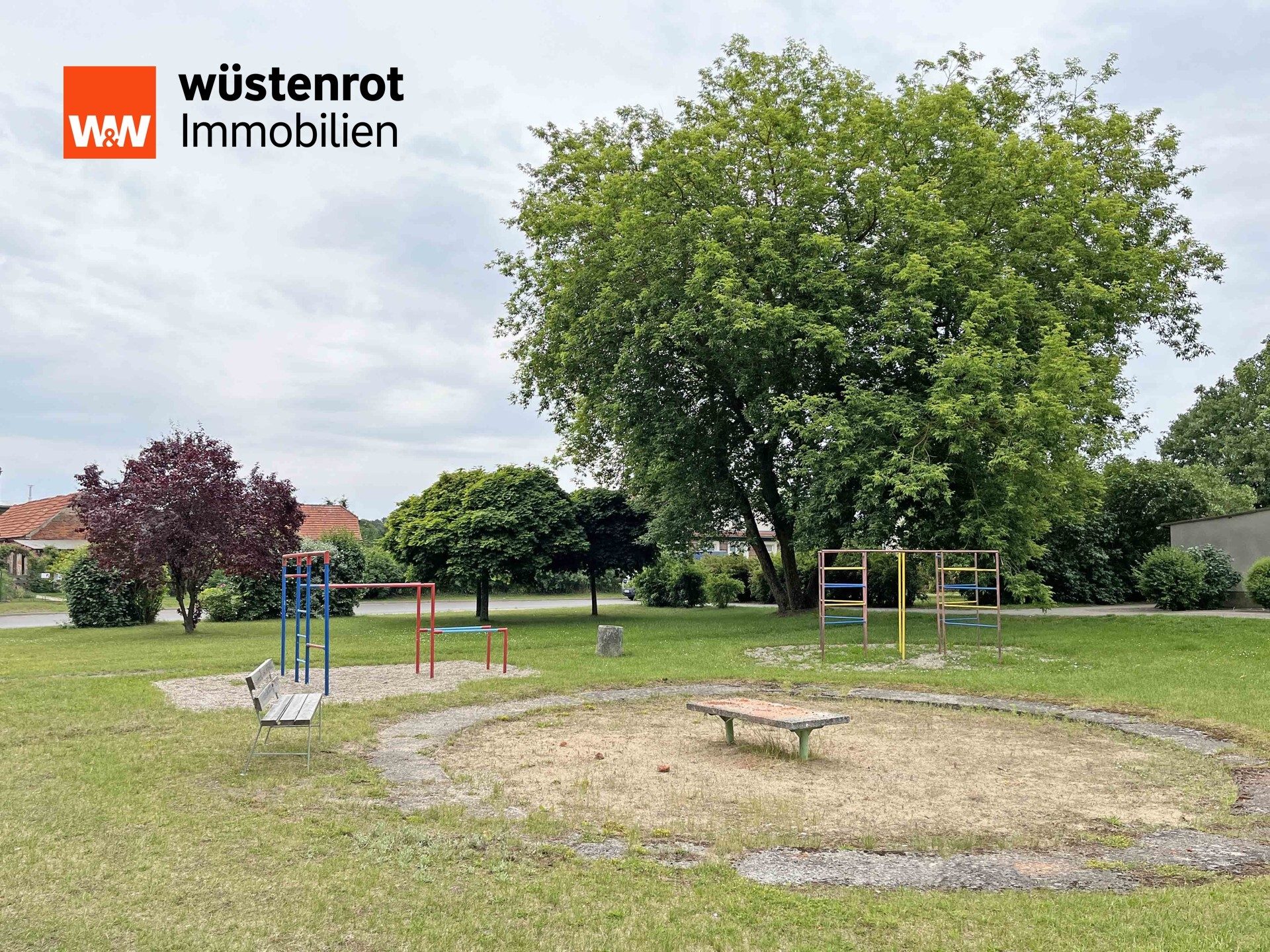 Immobilienangebot - Milmersdorf - Alle - FÜR IHRE KAPITALANLEGE IN DER UCKERMARK: EIGENTUMSWOHNUNG MIT BALKON UND KELLER