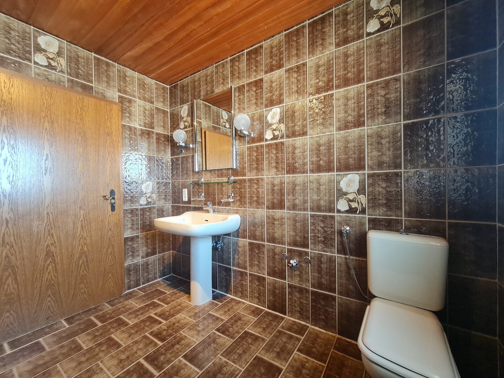 Immobilienangebot - Neuschönau - Alle - Wohnen wo andere Urlaub machen!
Bezahlbares Wohlfühlhaus mit viel Platz und tollen Möglichkeiten!