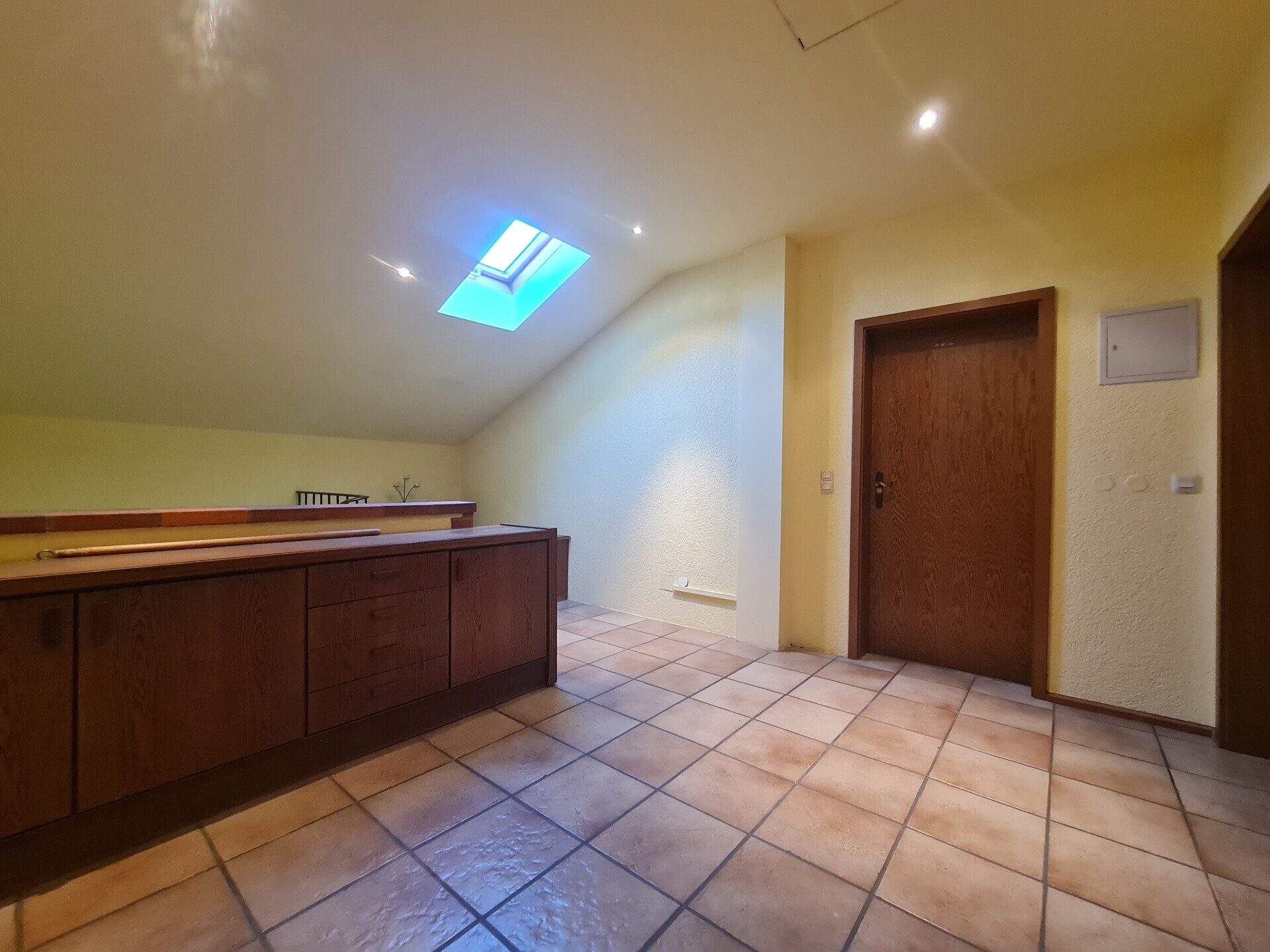 Immobilienangebot - Neuschönau - Alle - Wohnen wo andere Urlaub machen!
Bezahlbares Wohlfühlhaus mit viel Platz und tollen Möglichkeiten!