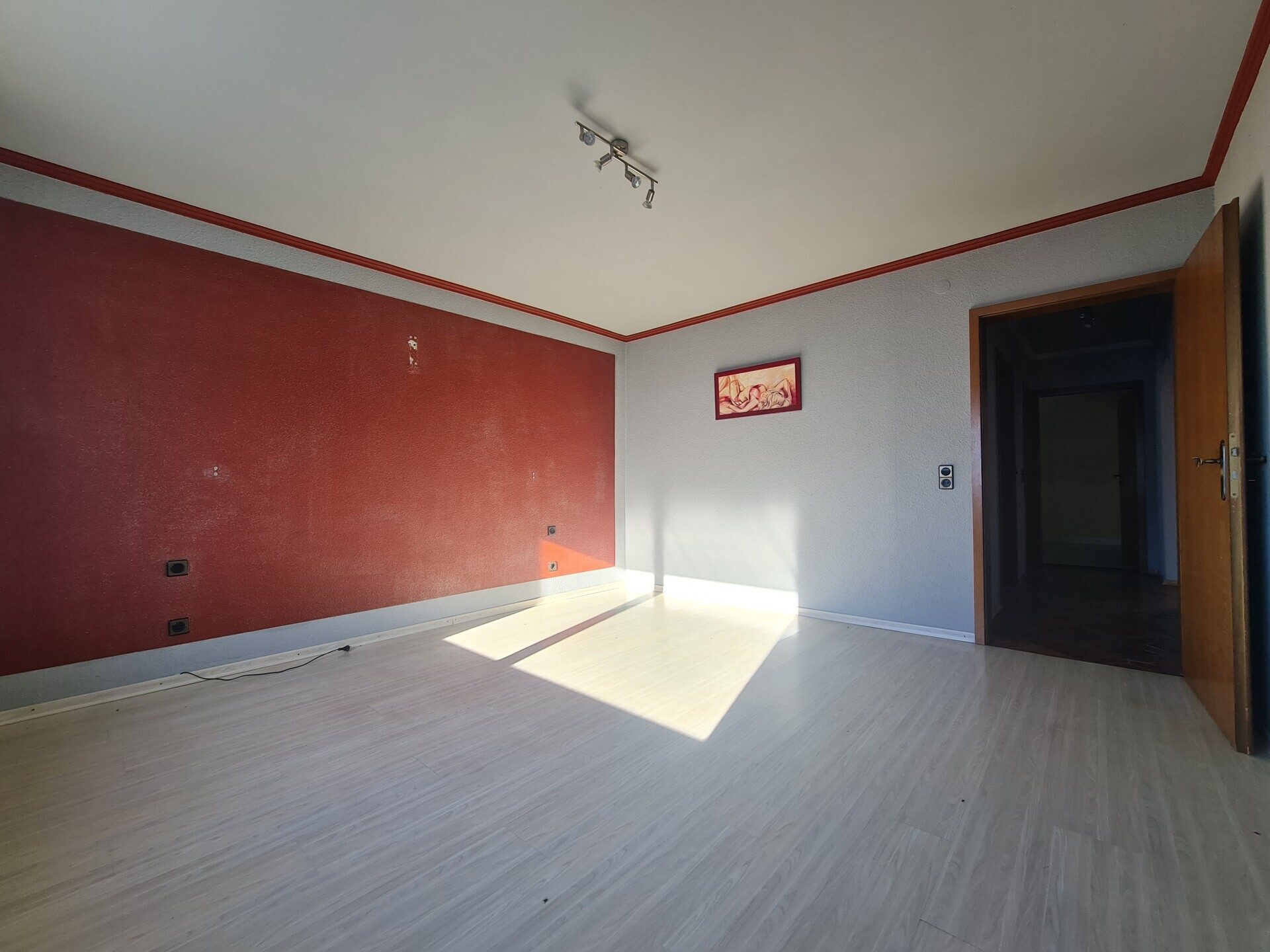 Immobilienangebot - Neuschönau - Alle - Wohnen wo andere Urlaub machen!
Bezahlbares Wohlfühlhaus mit viel Platz und tollen Möglichkeiten!