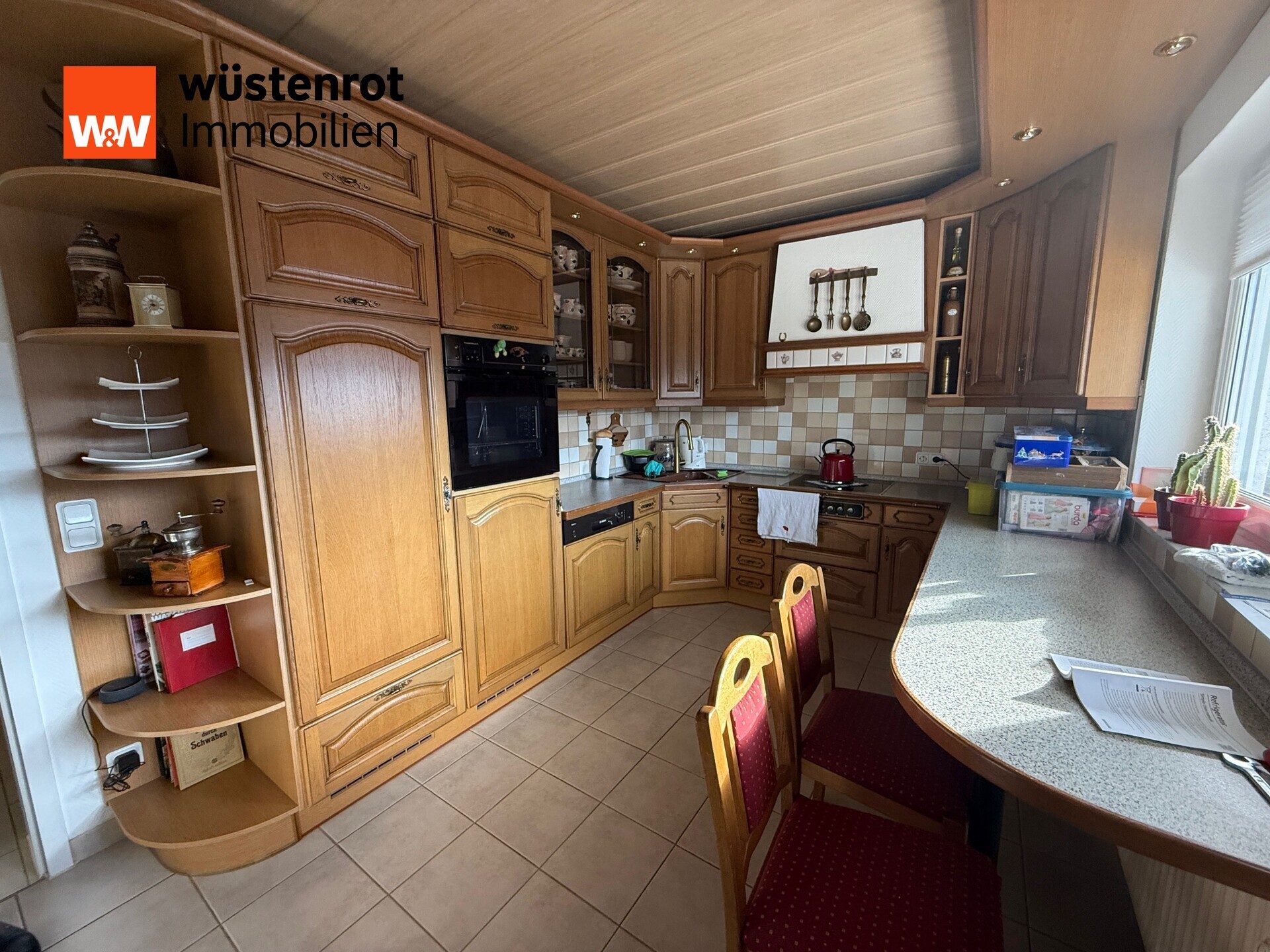 Immobilienangebot - Unkel - Alle - Top gepflegtes Mehrfamilienhaus mit Garten und Parkplätzen in toller Lage von Unkel!