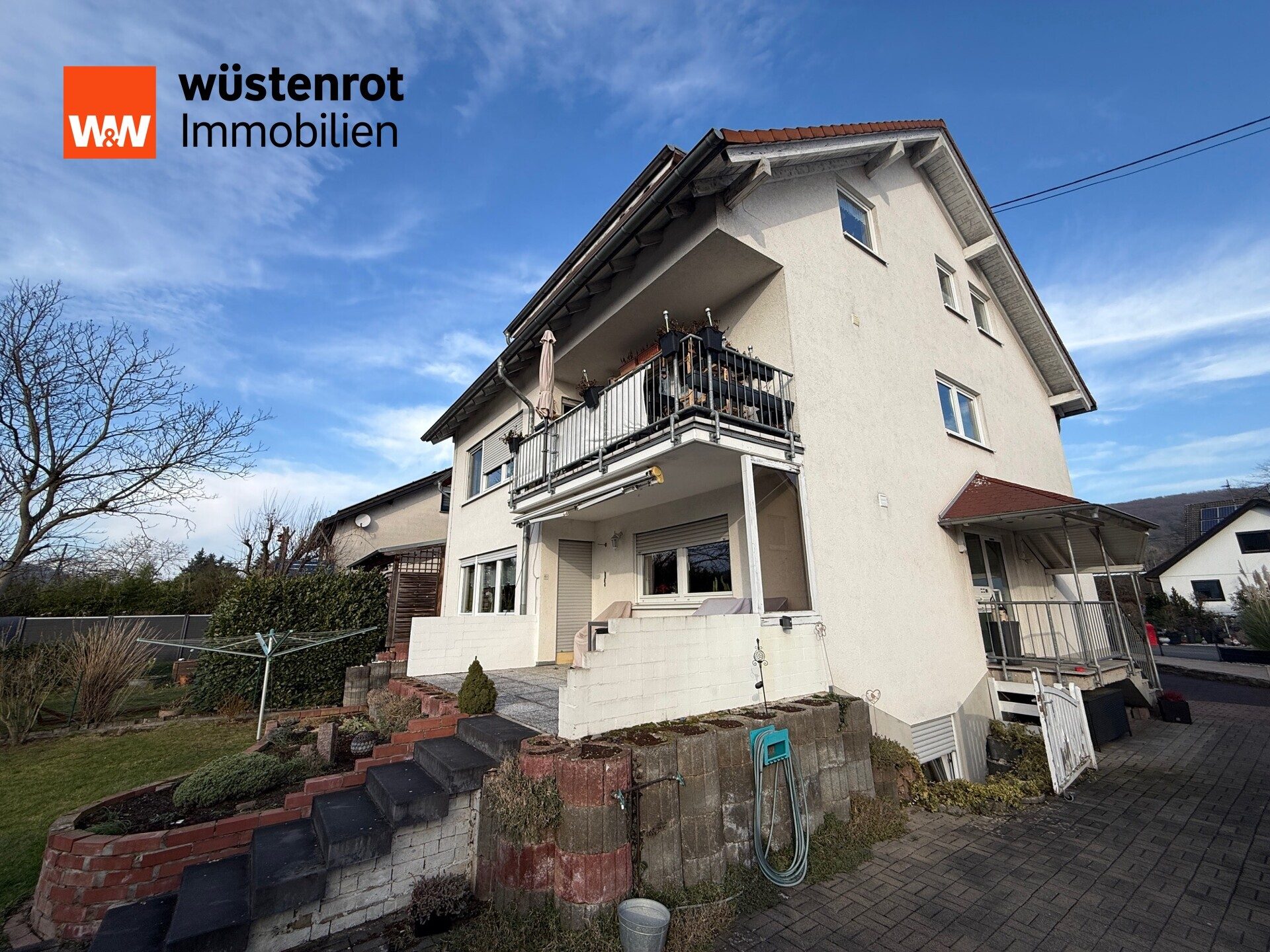 Immobilienangebot - Unkel - Alle - Top gepflegtes Mehrfamilienhaus mit Garten und Parkplätzen in toller Lage von Unkel!