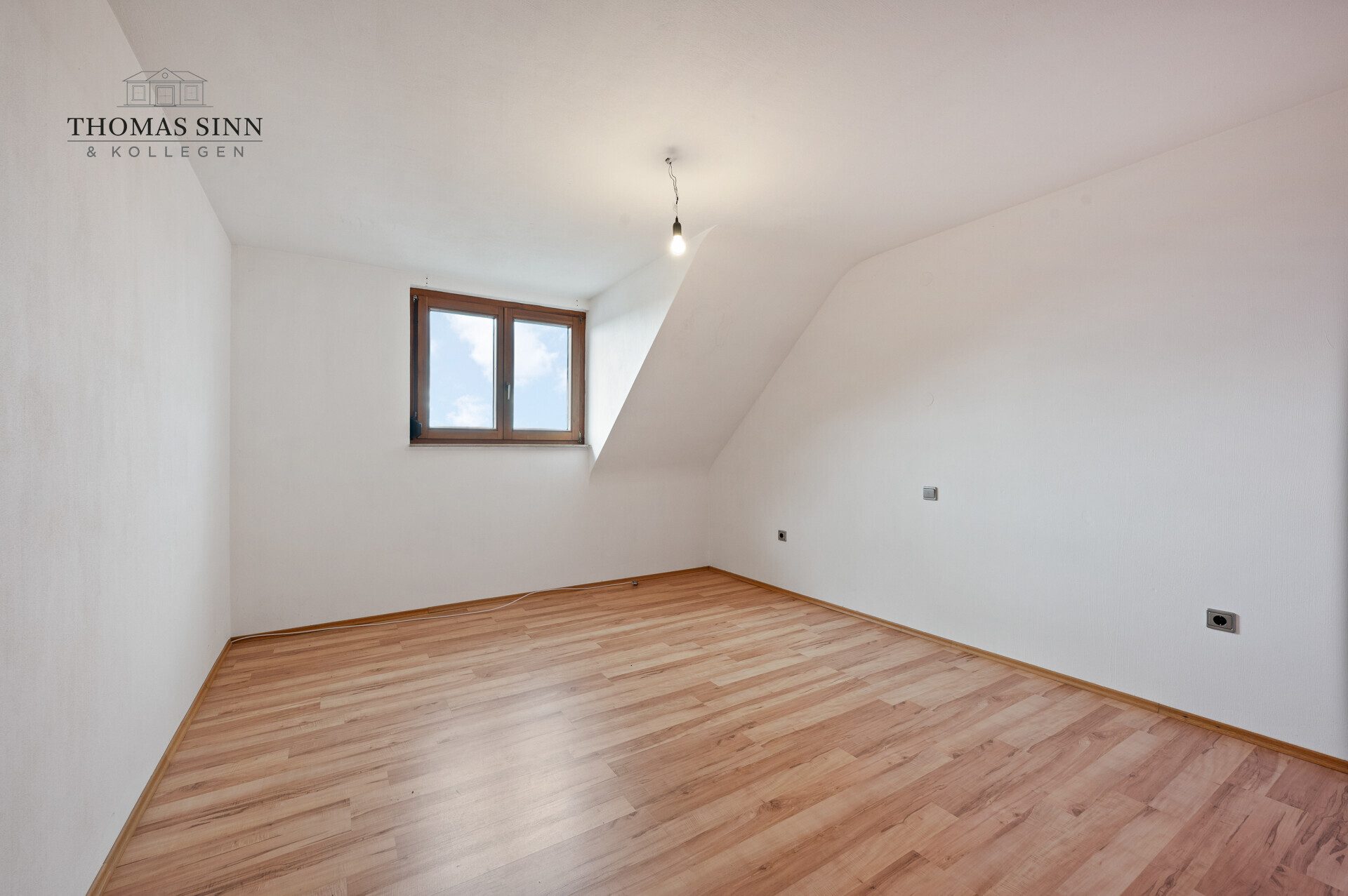Immobilienangebot - Massenbachhausen - Alle - Heute sanieren, morgen genießen – jetzt informieren!