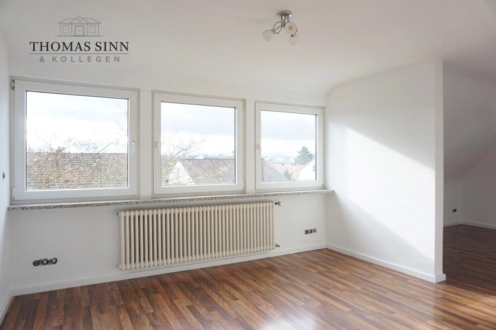 Immobilienangebot - Heilbronn / Böckingen - Alle - Renovierte 3 Zimmer Dachgeschosswohnung mit fantastischem Weitblick