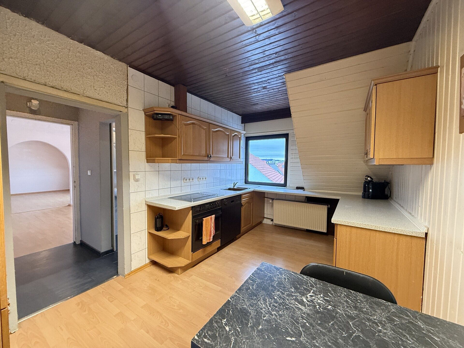 Immobilienangebot - Viernheim - Alle - Platz für die ganze Familie
Geräumiges und ruhig gelegenes Einfamilienhaus mit 2 Bädern und 2 Küchen