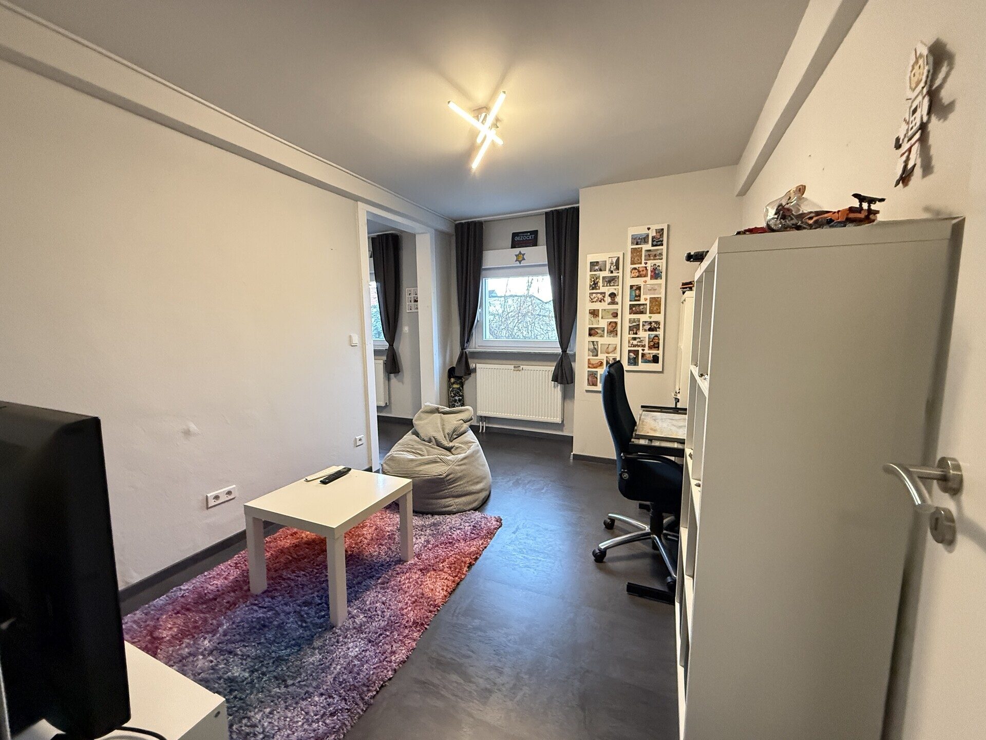 Immobilienangebot - Viernheim - Alle - Platz für die ganze Familie
Geräumiges und ruhig gelegenes Einfamilienhaus mit 2 Bädern und 2 Küchen