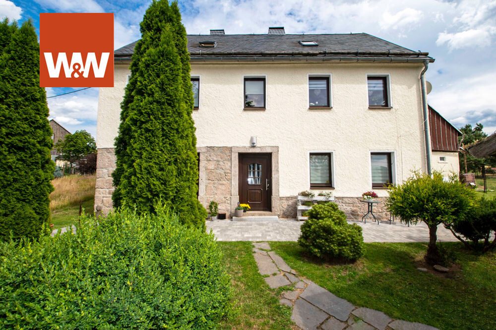 Immobilienangebot - Hirschfeld / Niedercrinitz - Alle - Bauernhaus mit großen Grundstück provisonsfrei