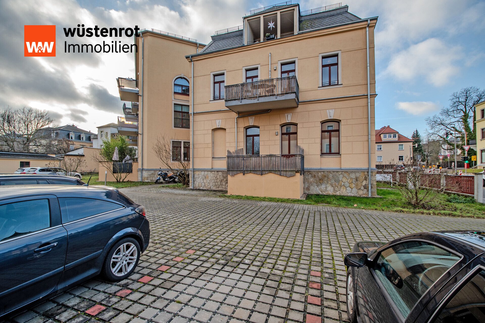 Immobilienangebot - Dresden - Alle - Sichere Kapitalanlage im Denkmal – Vermietete 2-Raum-Wohnung mit Top-Ausstattung