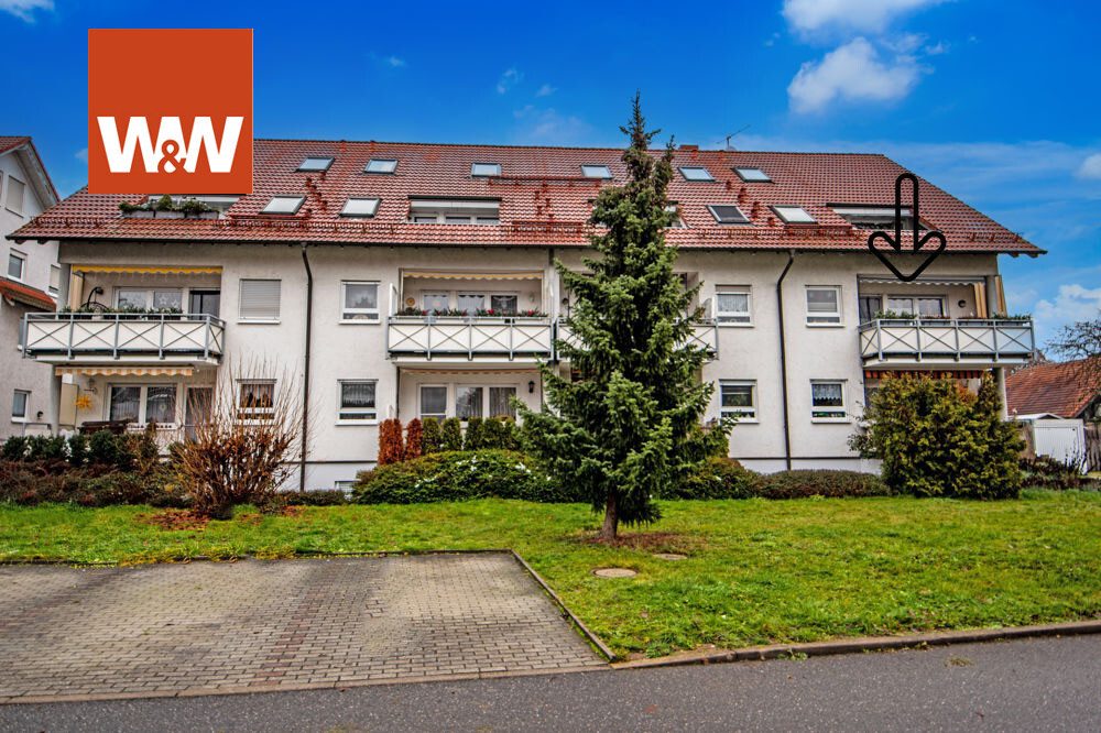 Immobilienangebot - Neukirchen/Pleiße - Alle - Moderne 2-Raum-Wohnung mit großem Balkon und Parkettboden