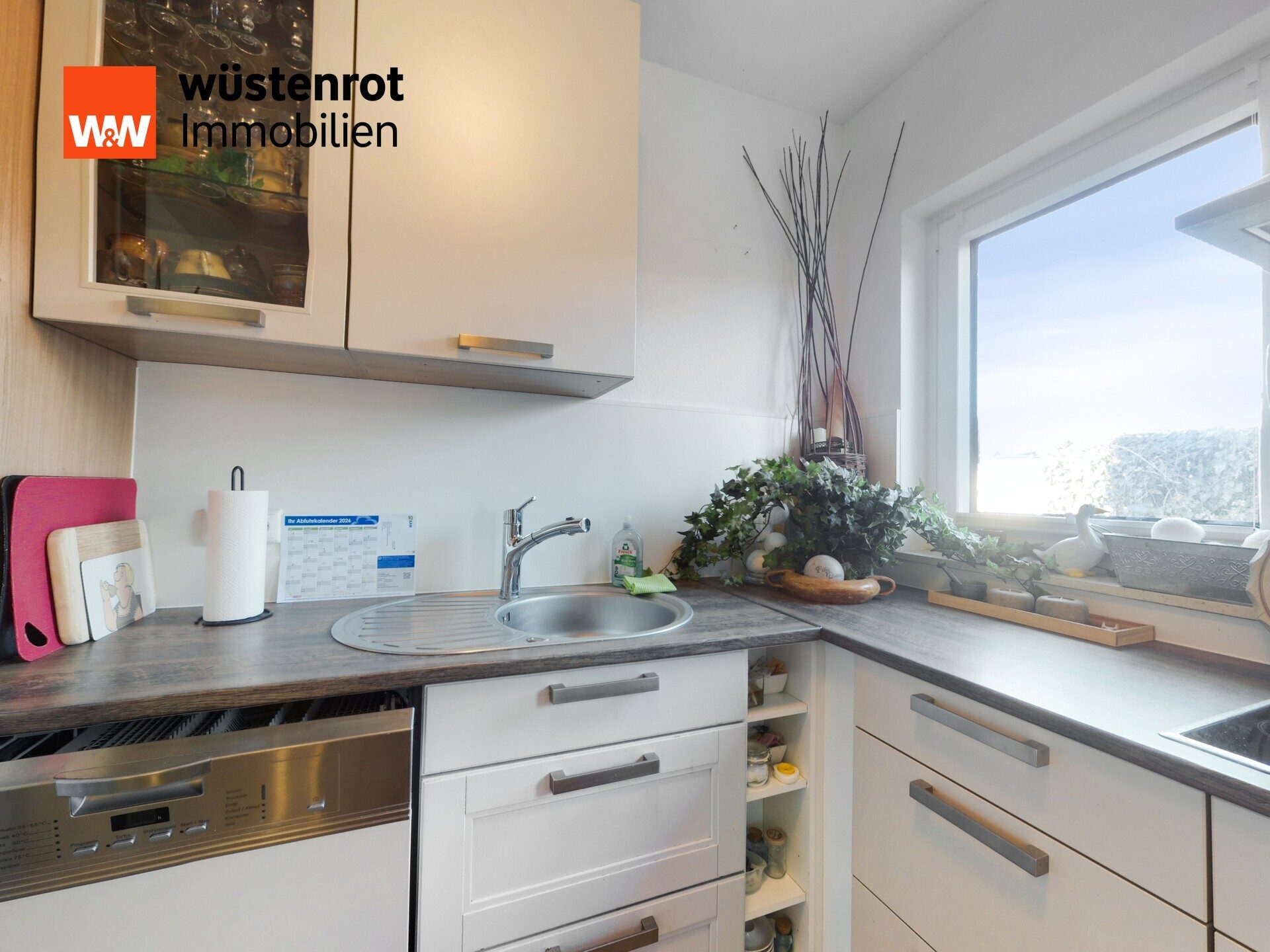 Immobilienangebot - Hameln - Alle - Freistehender Bungalow mit Einliegerwohnung und vielseitigen Nutzungsmöglichkeiten