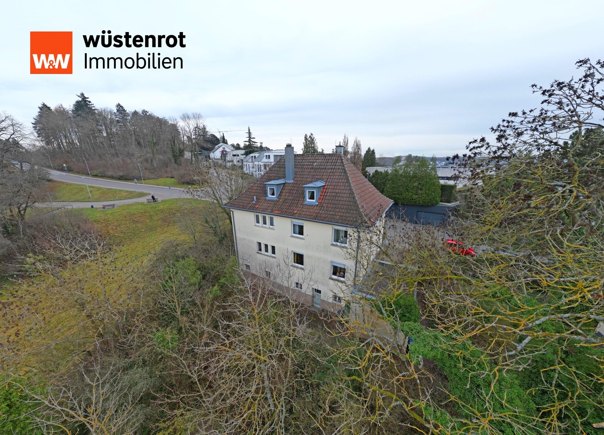 Immobilienangebot - Böblingen - Alle - Stilvolle Stadtvilla mit Weitblick – Wohnen mit Charakter in bevorzugter Böblinger Lage