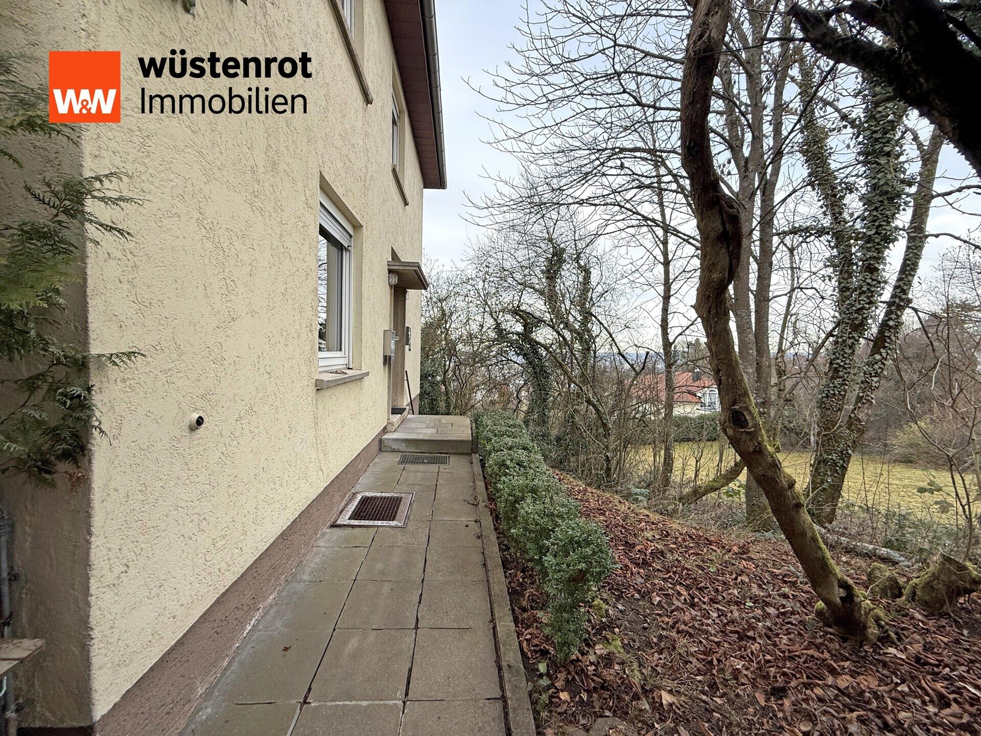 Immobilienangebot - Böblingen - Alle - Stilvolle Stadtvilla mit Weitblick – Wohnen mit Charakter in bevorzugter Böblinger Lage