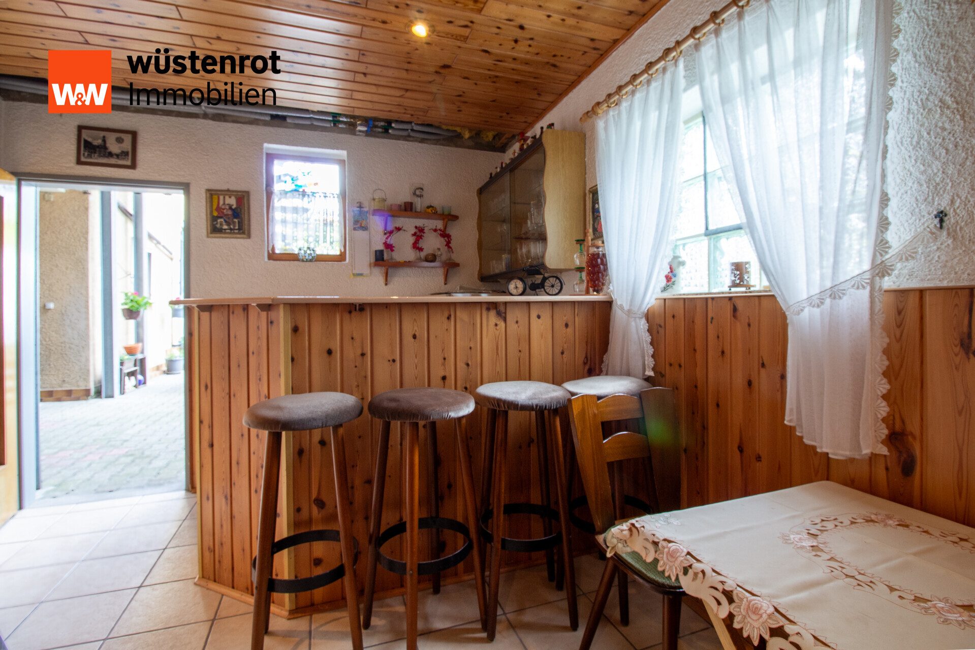 Immobilienangebot - Lorsch - Alle - Vielseitiges Wohnhaus mit modernisiertem Dachgeschoss ** provisionsfrei für Käufer **