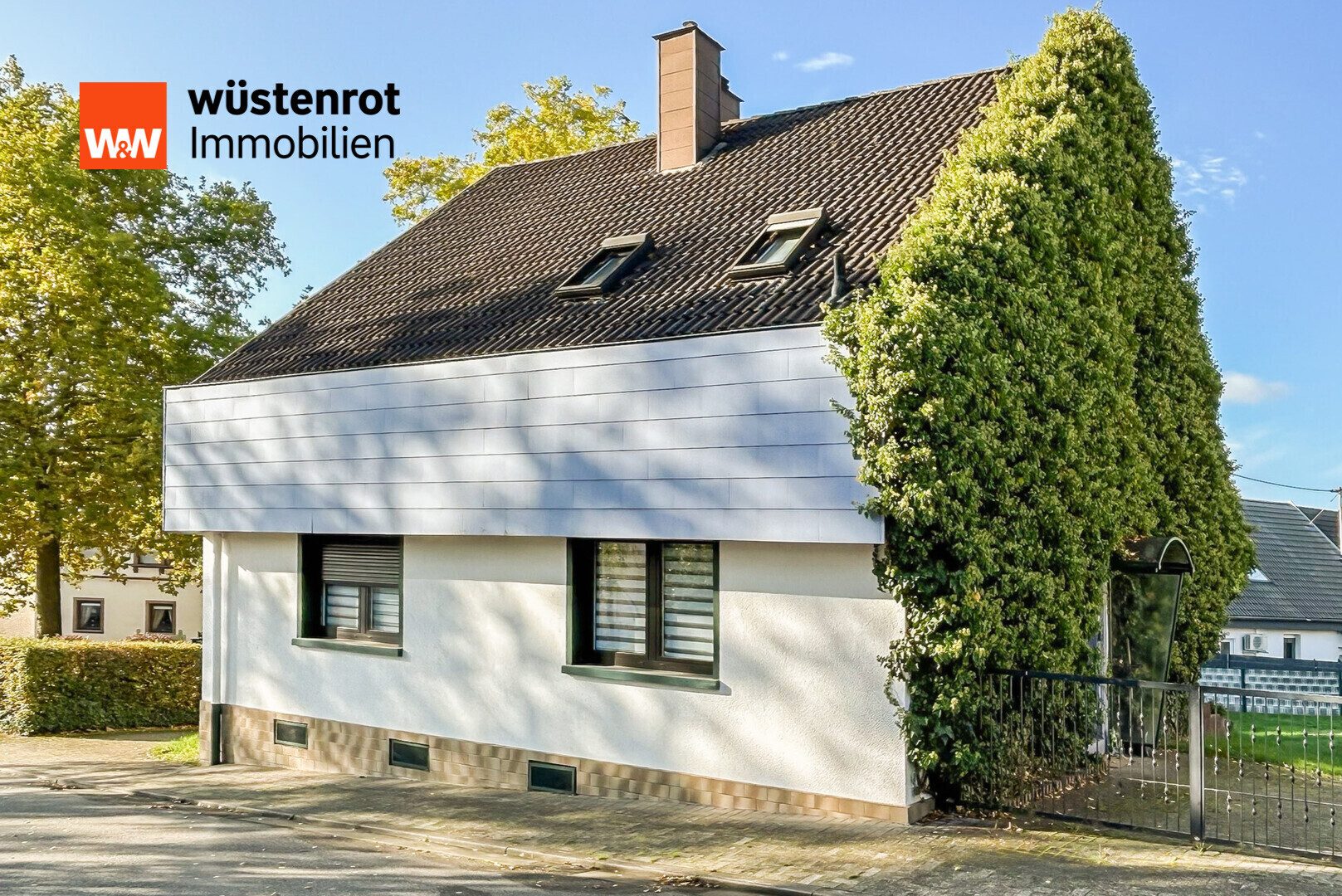 Immobilienangebot - Neunkirchen/Saar - Alle - Einfamilienhaus mit großem Garten in Neunkirchen-Ludwigsthal