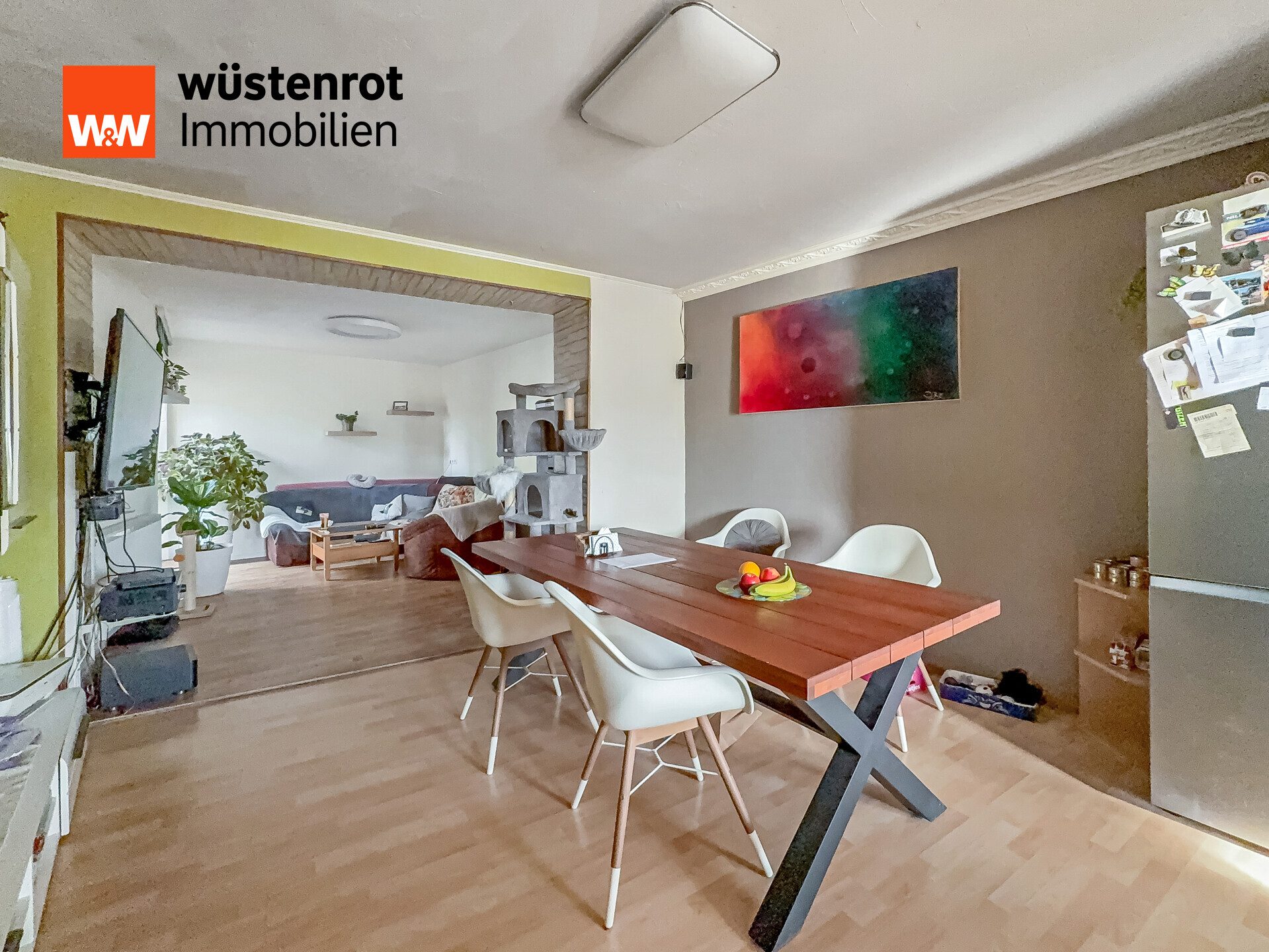 Immobilienangebot - Beckingen - Alle - Zweifamilienhaus-Potenzial: Solides Wohnhaus mit modernisierter Einheit und Ausbaureserve