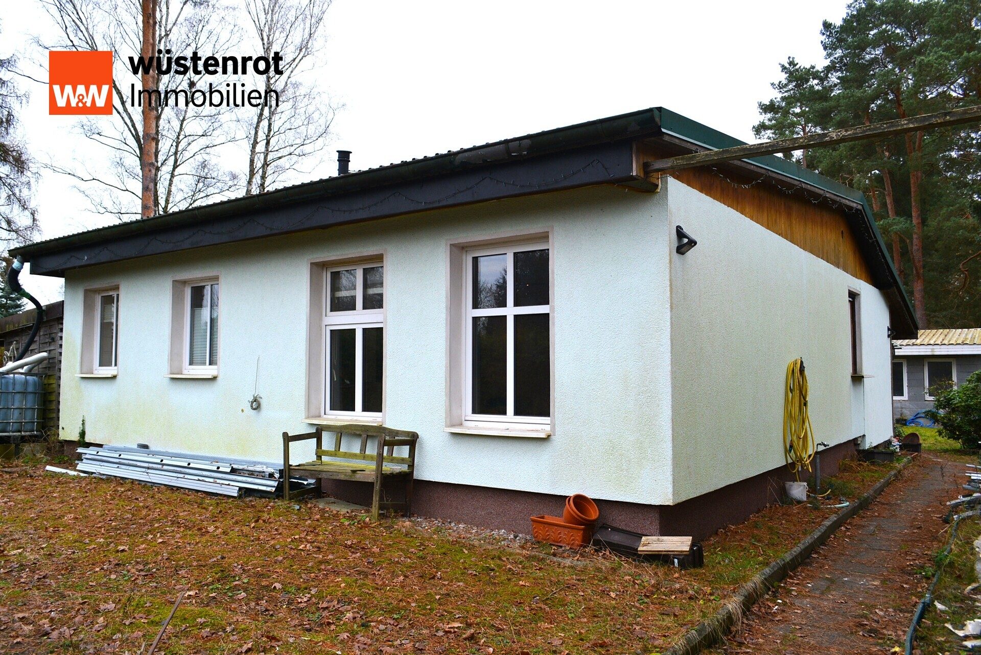 Immobilienangebot - Zühlsdorf - Alle - Gemütlicher Bungalow + ein Bungalow im Rohbau, in Zühlsdorf