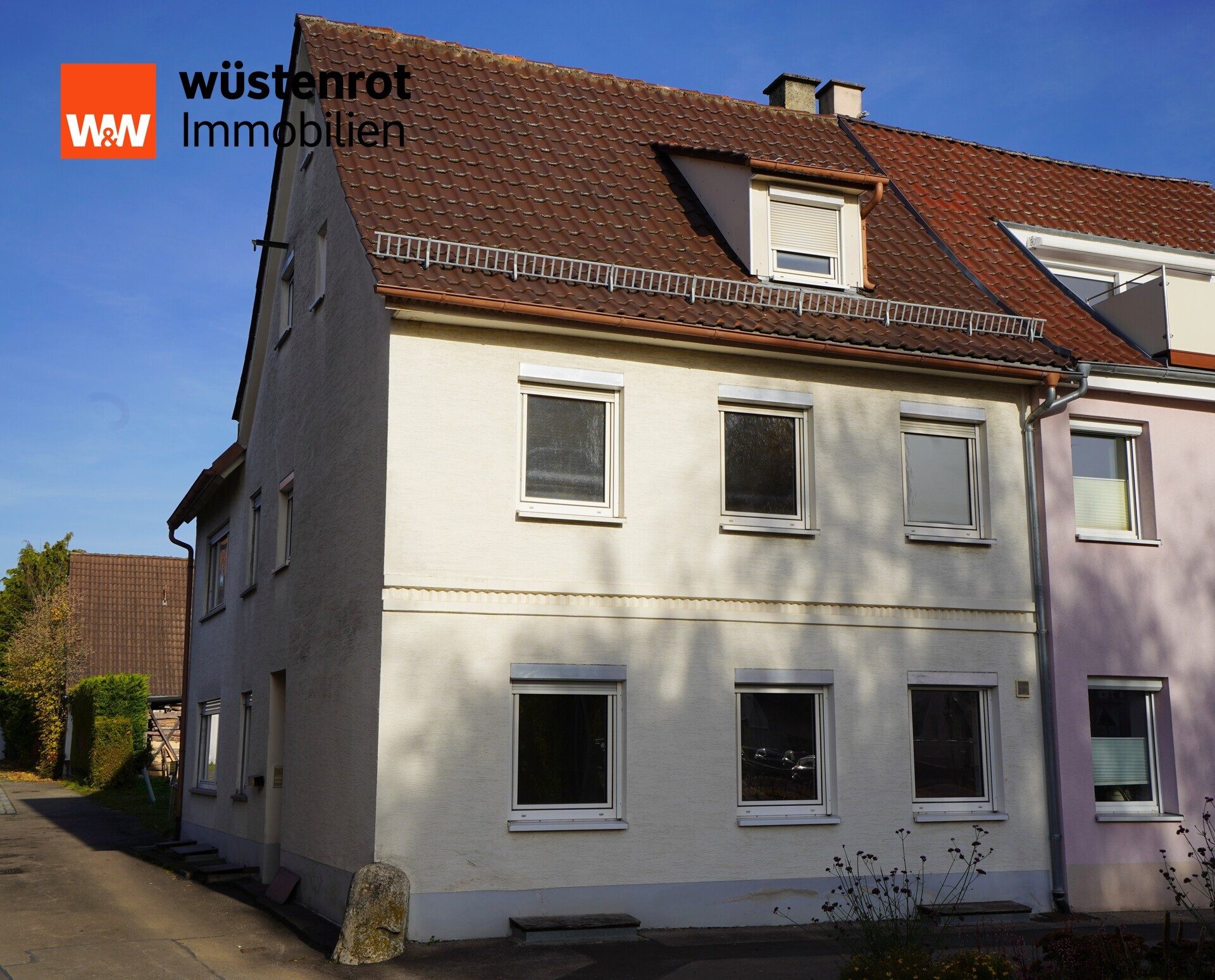 Immobilienangebot - Langenau - Alle - Seltene Gelegenheit direkt in Langenau: Doppelhaushälfte mit Gestaltungsfreiraum!