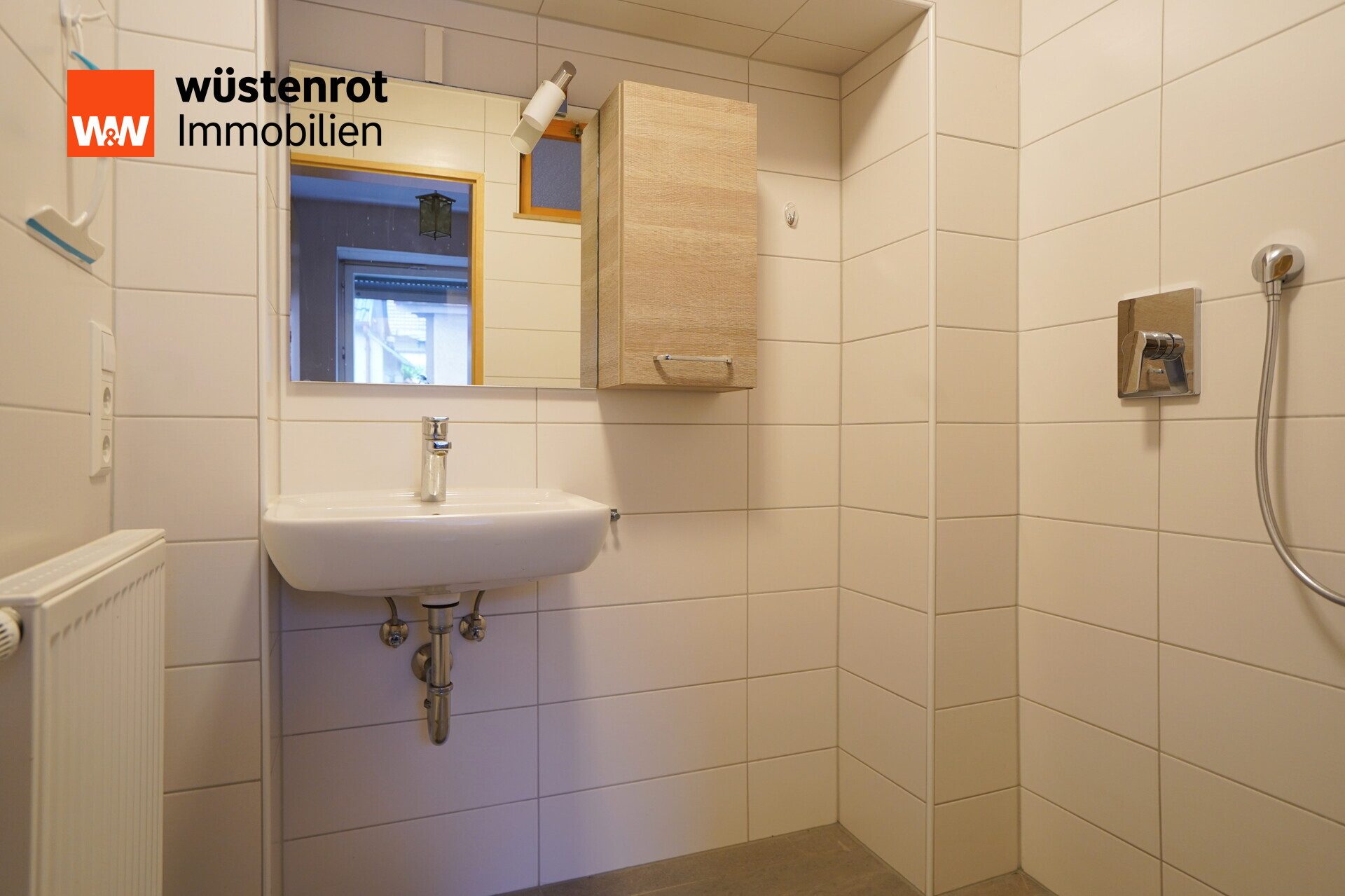 Immobilienangebot - Langenau - Alle - Seltene Gelegenheit direkt in Langenau: Doppelhaushälfte mit Gestaltungsfreiraum!