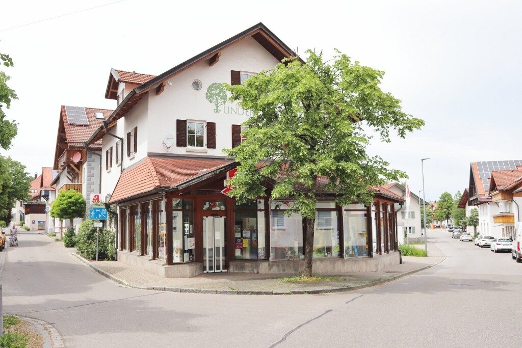 Immobilienangebot - Nesselwang - Alle - Wohn- und Geschäftshaus mit Apotheke und Kfz-Stellplätze auf eigenem Grundstück