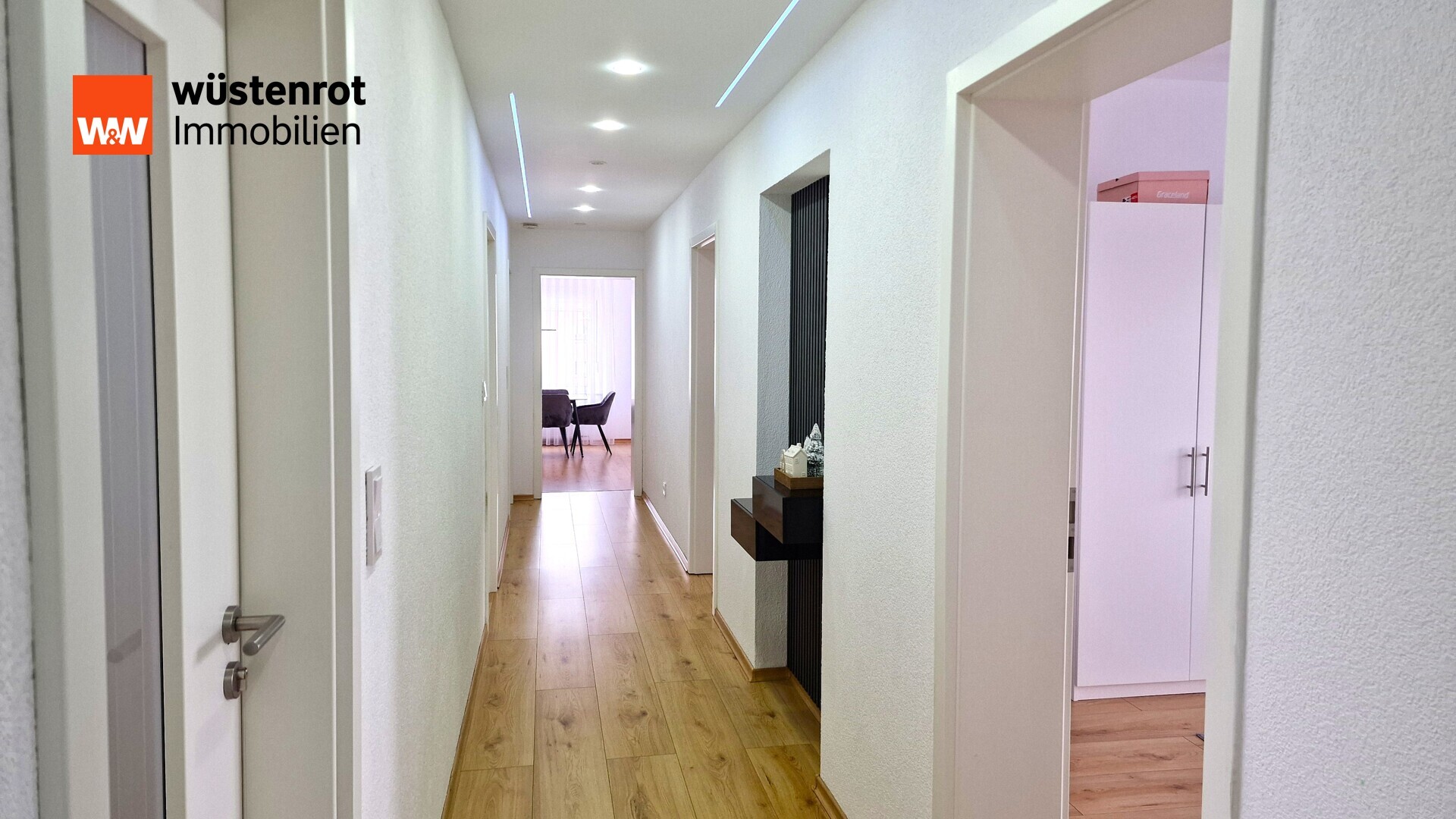 Immobilienangebot - Dülmen / Buldern - Alle - Freistehendes Zweifamilienhaus mit Garten, Doppelgarage und Carport!