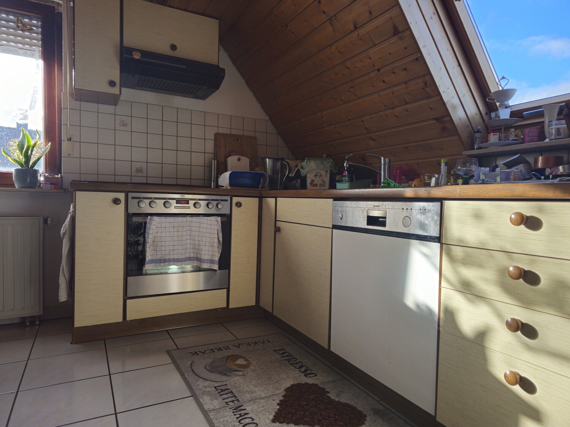 Immobilienangebot - Villingendorf - Alle - Stabilie Einnahme heute, Wohnraum für morgen? Vielseitige Immobilie als Kapitalanlage oder Mehrgenerationenhaus!