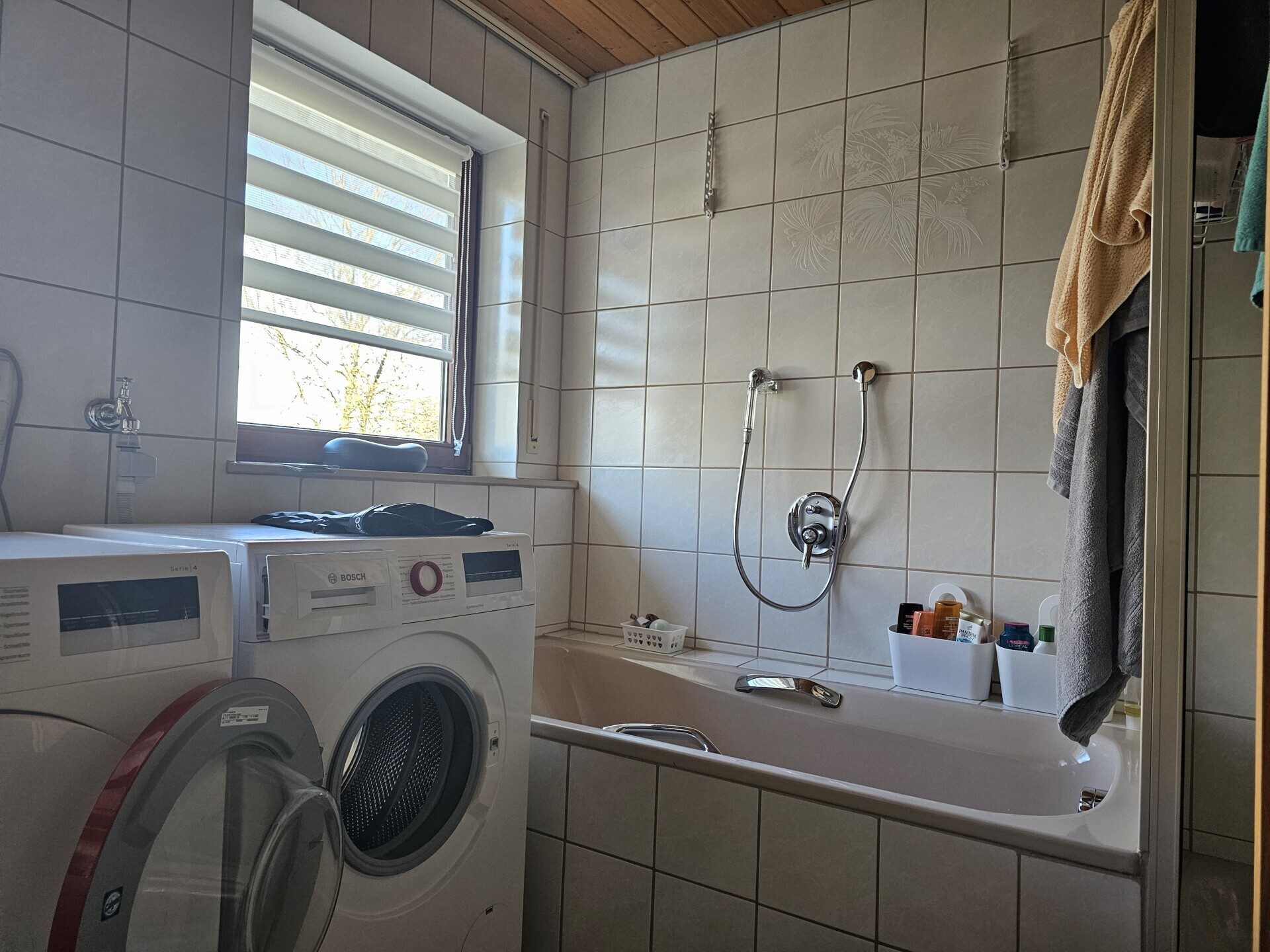 Immobilienangebot - Villingendorf - Alle - Stabilie Einnahme heute, Wohnraum für morgen? Vielseitige Immobilie als Kapitalanlage oder Mehrgenerationenhaus!