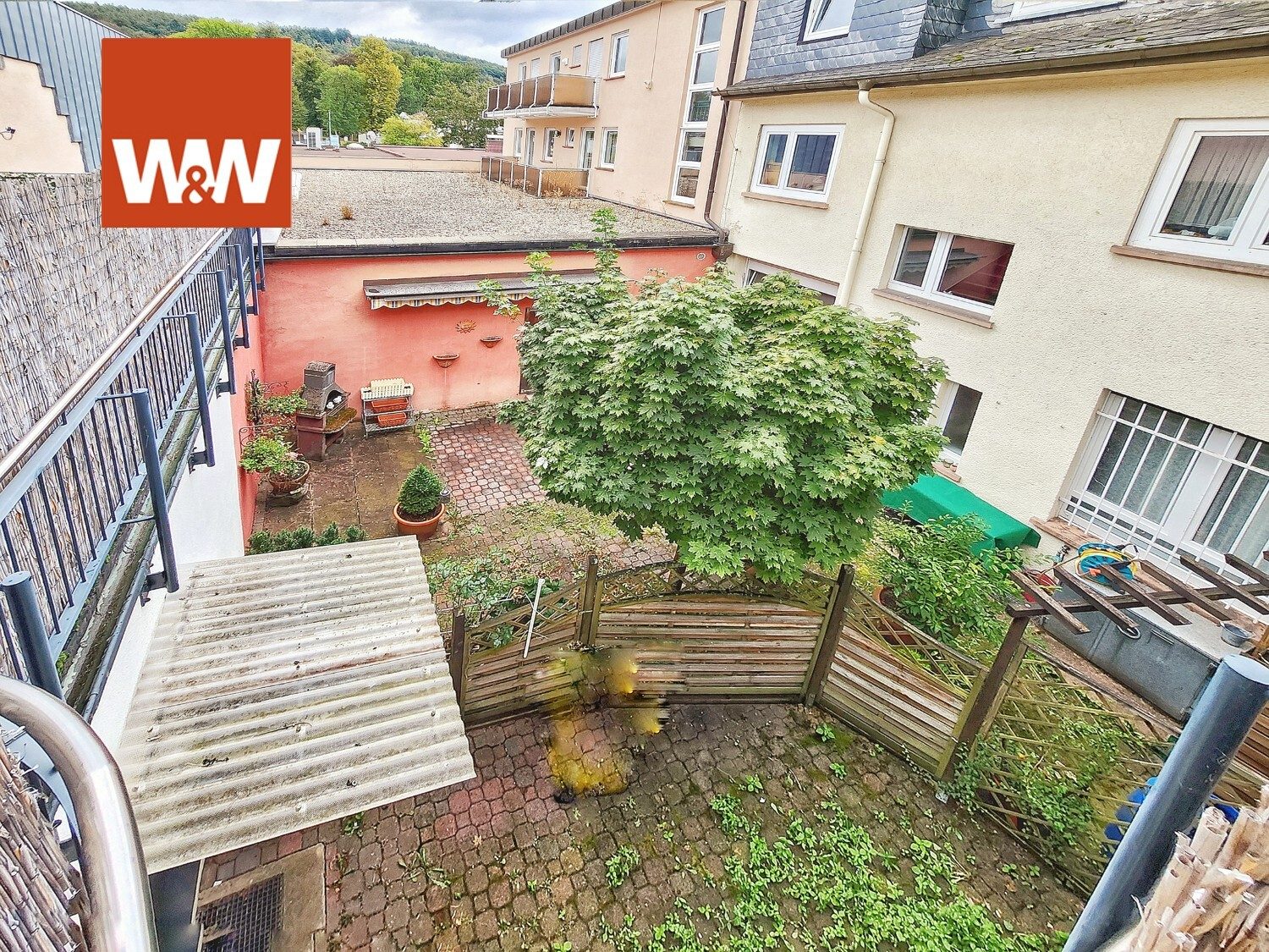 Immobilienangebot - Bad Orb - Alle - Ich bin reserviert! Vollvermietetes 2-FH mit Friseurladen, Dachterrasse, Lager & über 6,5 % Rendite!
