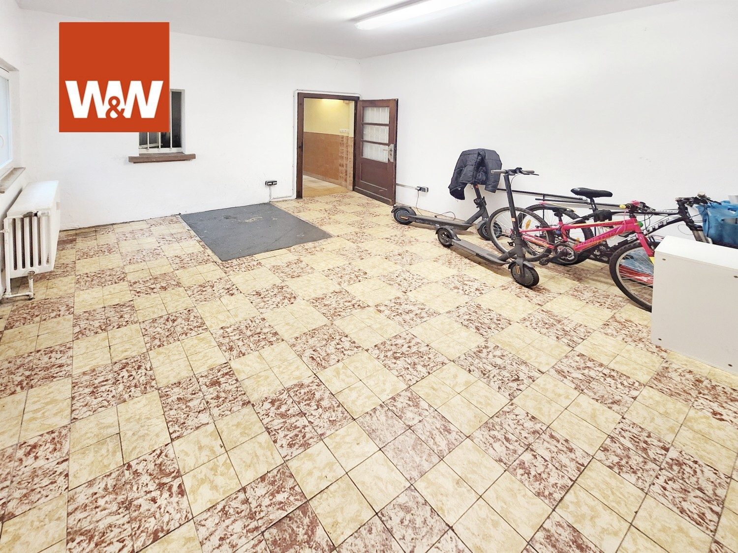 Immobilienangebot - Bad Orb - Alle - Ich bin reserviert! Vollvermietetes 2-FH mit Friseurladen, Dachterrasse, Lager & über 6,5 % Rendite!