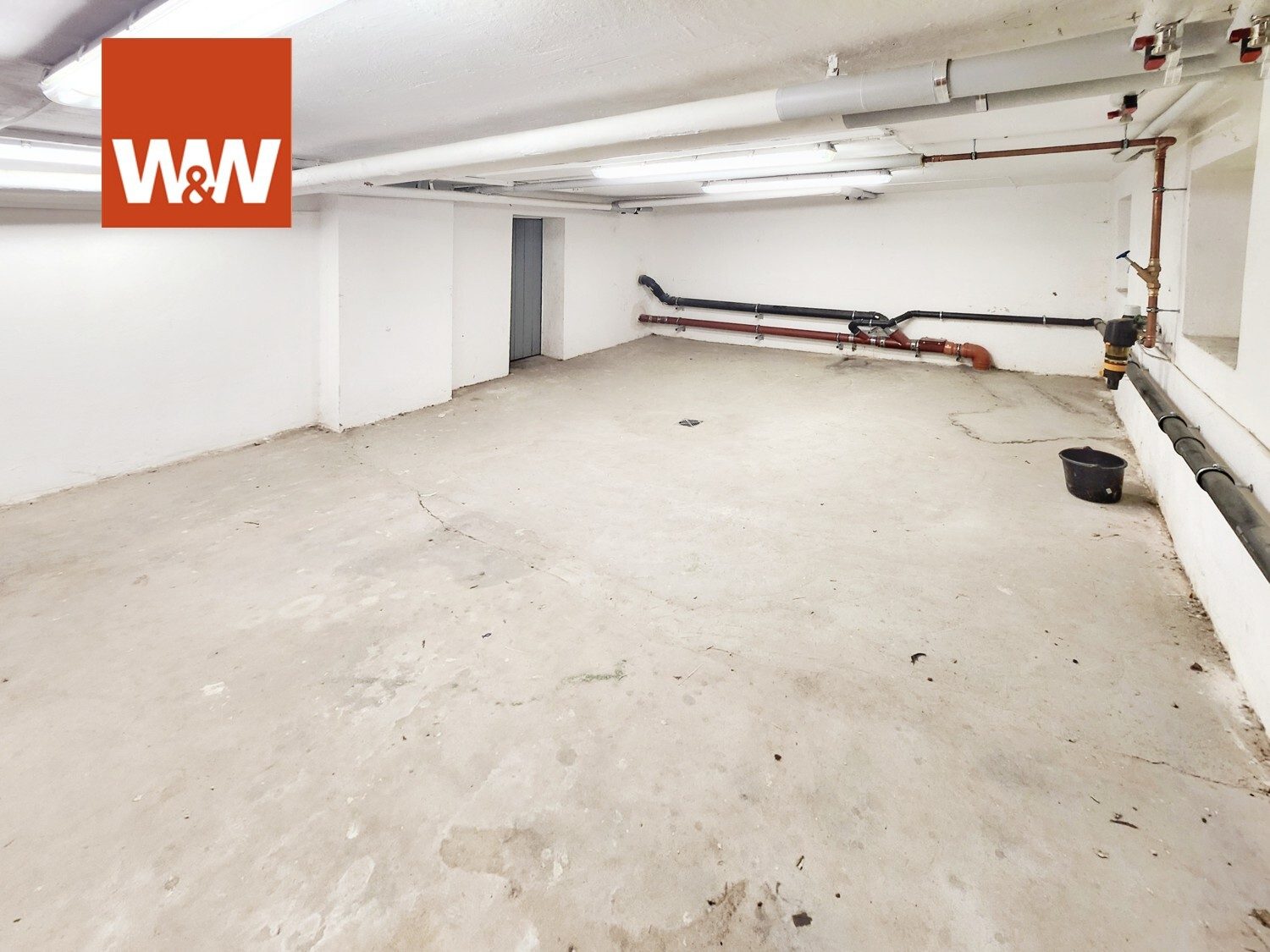 Immobilienangebot - Bad Orb - Alle - Ich bin reserviert! Vollvermietetes 2-FH mit Friseurladen, Dachterrasse, Lager & über 6,5 % Rendite!