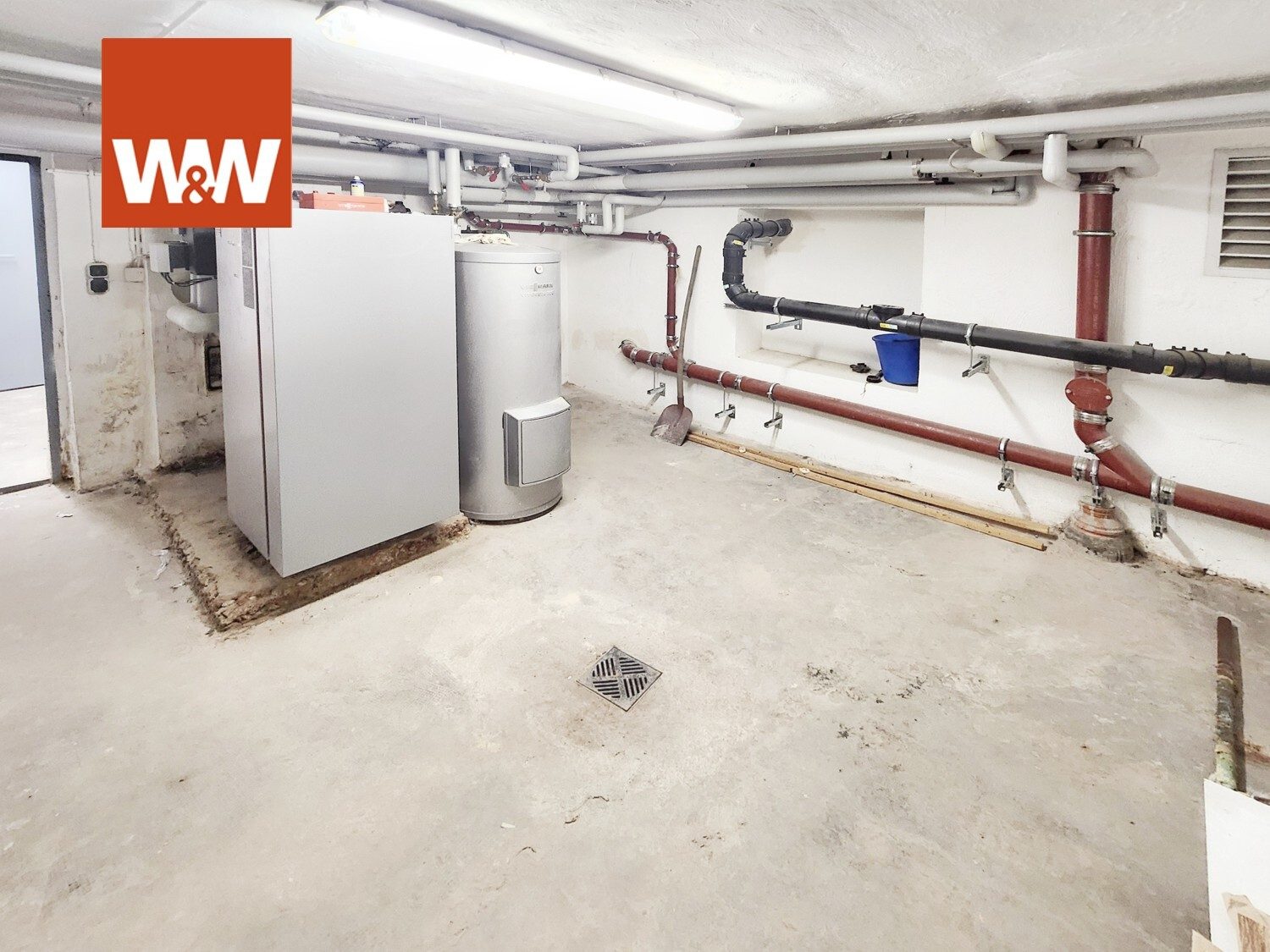 Immobilienangebot - Bad Orb - Alle - Ich bin reserviert! Vollvermietetes 2-FH mit Friseurladen, Dachterrasse, Lager & über 6,5 % Rendite!