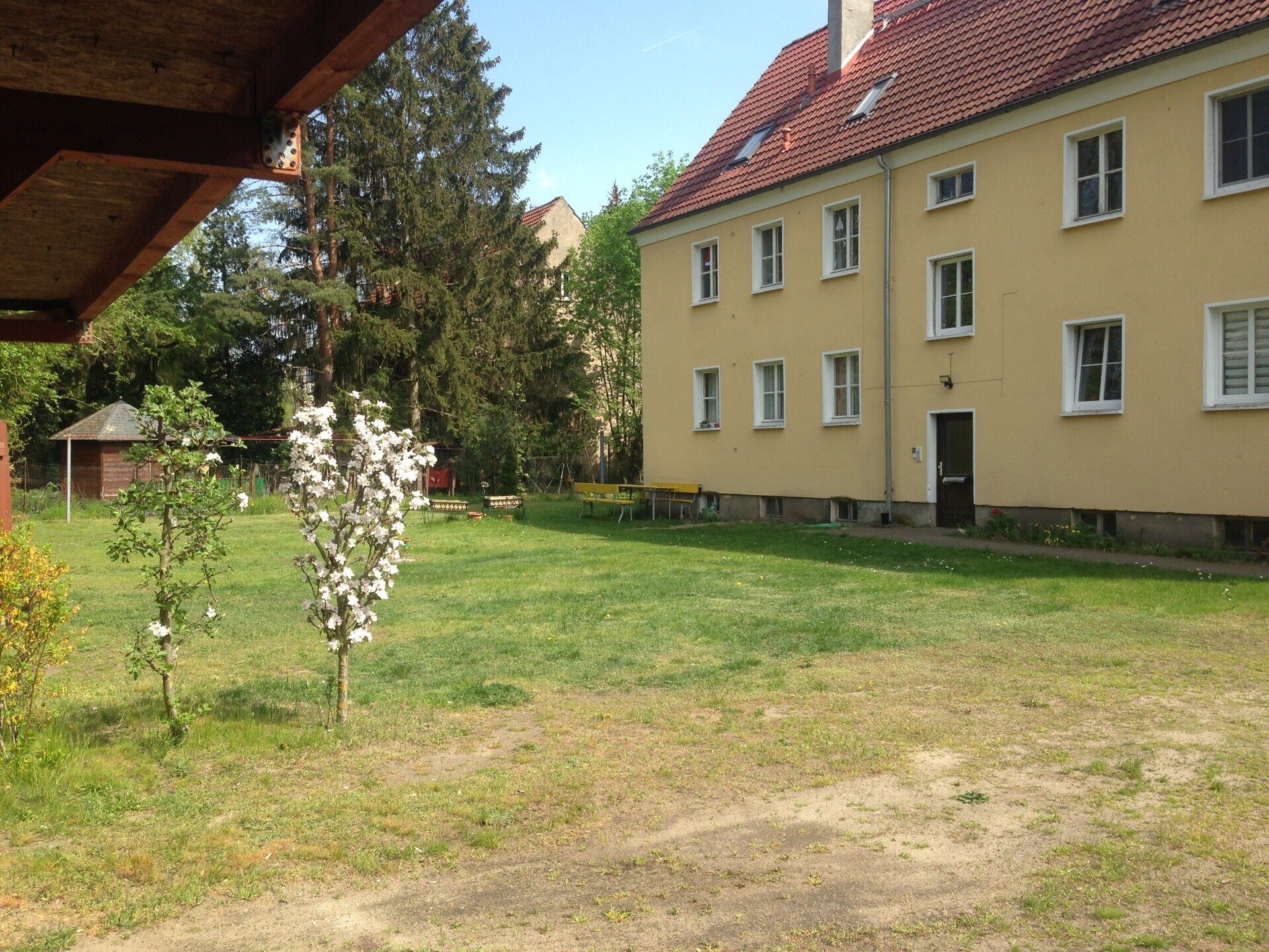 Immobilienangebot - Berlin / Buch - Alle - Gepflegtes Mehrfamilienhaus in begehrtem Stadtteil von Berlin