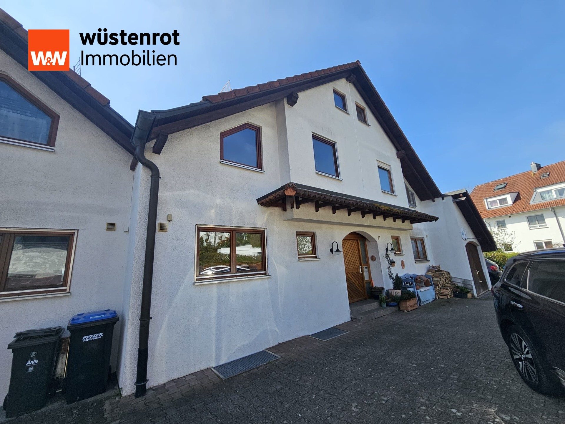 Immobilienangebot - Ebersbach an der Fils - Alle - Exklusive Eigentumswohnung mit Doppelhaus-Charakter in gefragter Wohnlage von Ebersbach an der Fils