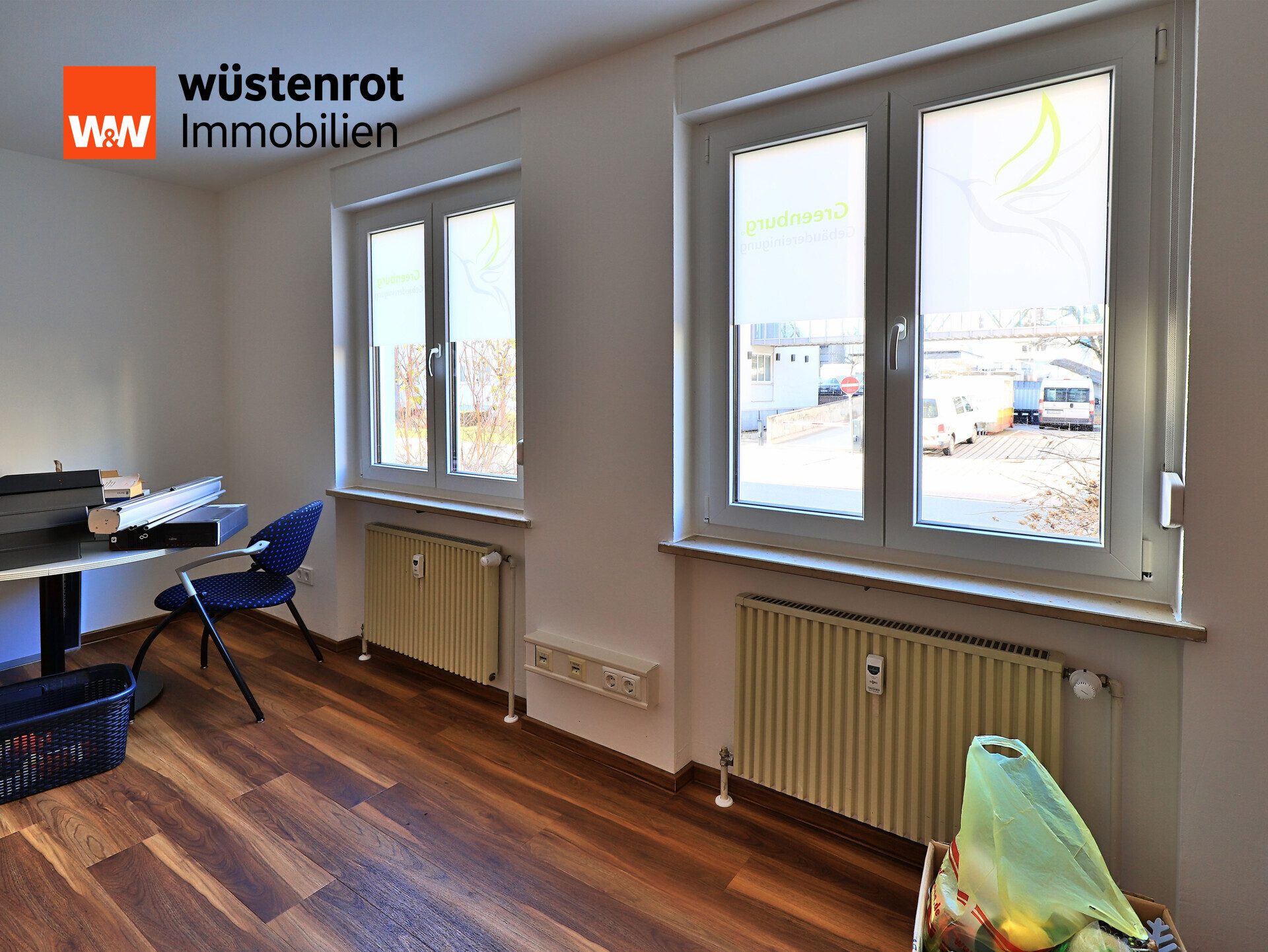 Immobilienangebot - Weiden - Alle - Großzügiges Büroobjekt mit viel Potential und Möglichkeiten in zentraler Lage