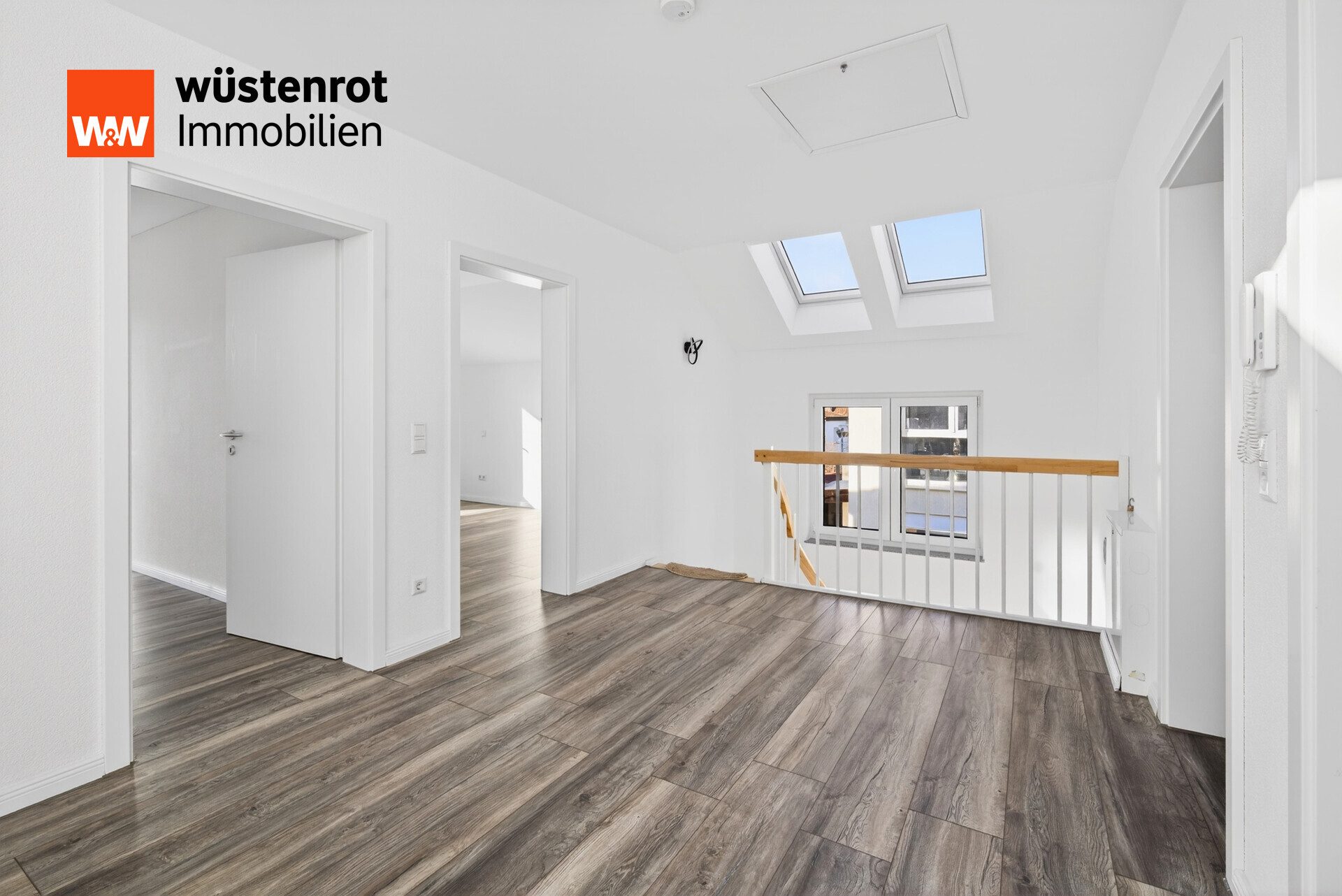 Immobilienangebot - Weil im Schönbuch - Alle - Kapitalanlage & Familienglück: Modernes A+ Effizienzhaus (2020) mit 2 Wohneinheiten, Garage & Garten