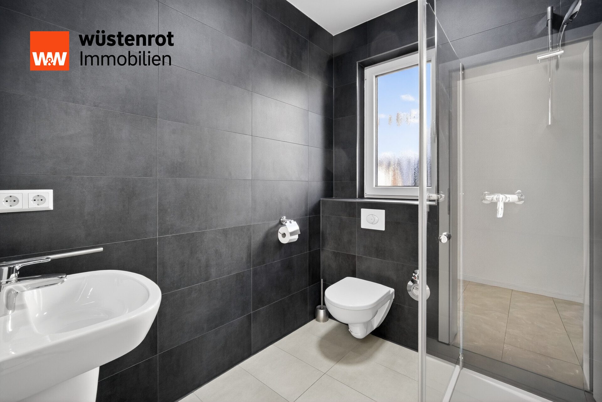 Immobilienangebot - Weil im Schönbuch - Alle - Kapitalanlage & Familienglück: Modernes A+ Effizienzhaus (2020) mit 2 Wohneinheiten, Garage & Garten