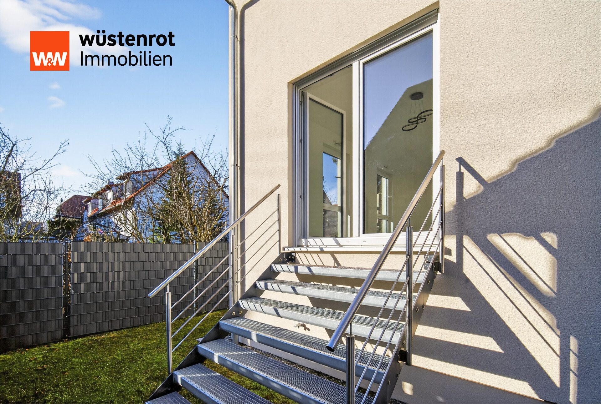 Immobilienangebot - Weil im Schönbuch - Alle - Kapitalanlage & Familienglück: Modernes A+ Effizienzhaus (2020) mit 2 Wohneinheiten, Garage & Garten