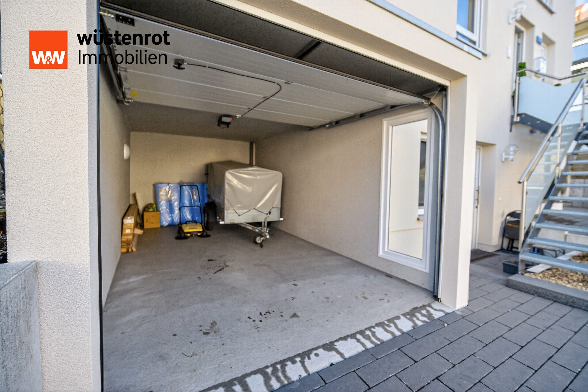 Immobilienangebot - Weil im Schönbuch - Alle - Kapitalanlage & Familienglück: Modernes A+ Effizienzhaus (2020) mit 2 Wohneinheiten, Garage & Garten