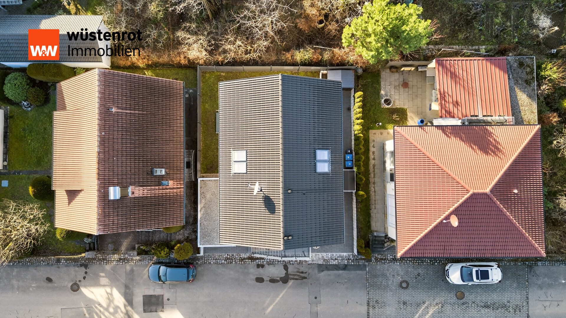 Immobilienangebot - Weil im Schönbuch - Alle - Kapitalanlage & Familienglück: Modernes A+ Effizienzhaus (2020) mit 2 Wohneinheiten, Garage & Garten
