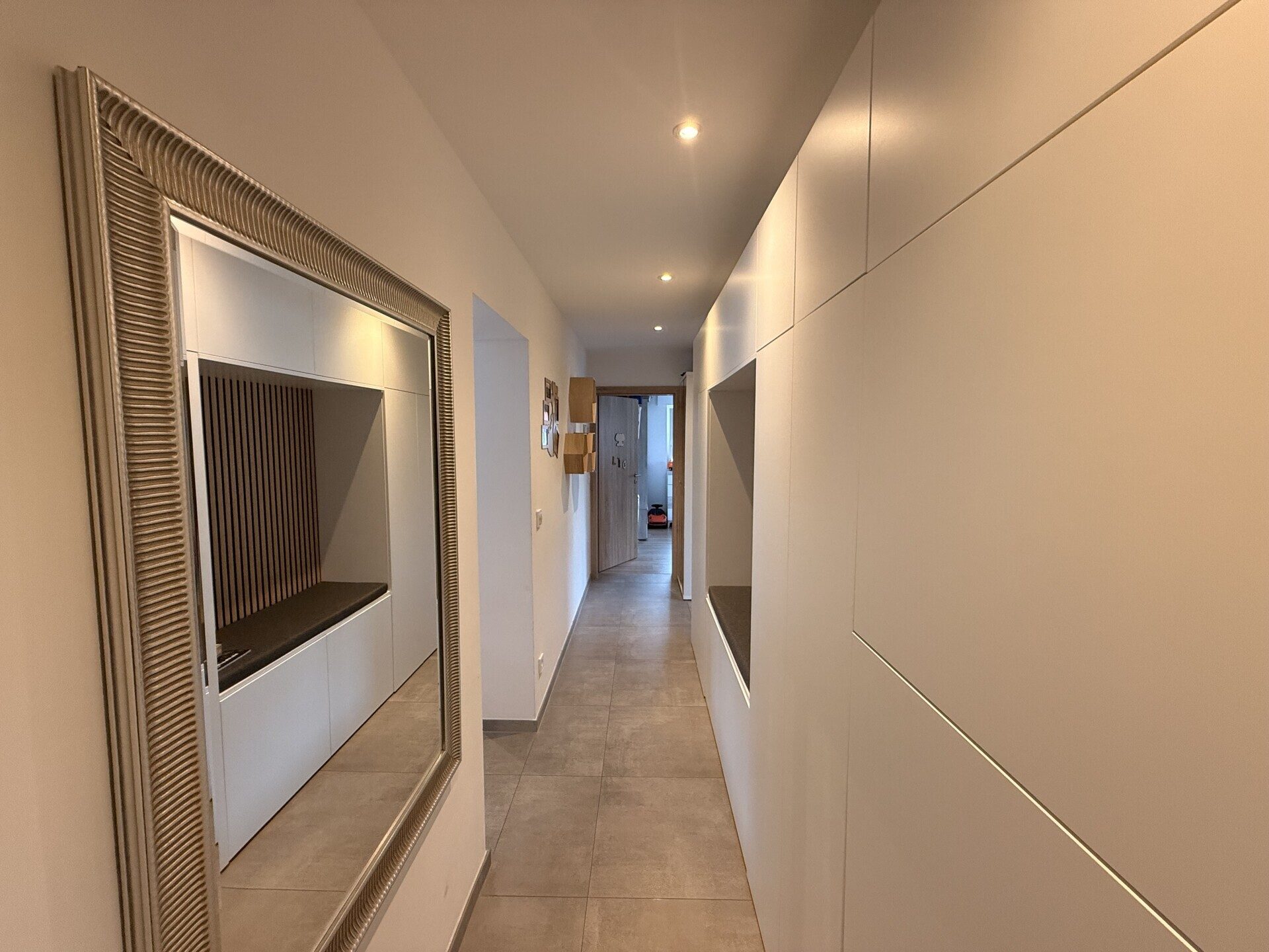 Immobilienangebot - Stuttgart - Alle - Top-Lage in Stammheim: Moderne 3-Zimmer-Wohnung mit Doppelbalkon, Garten & Stellplatz