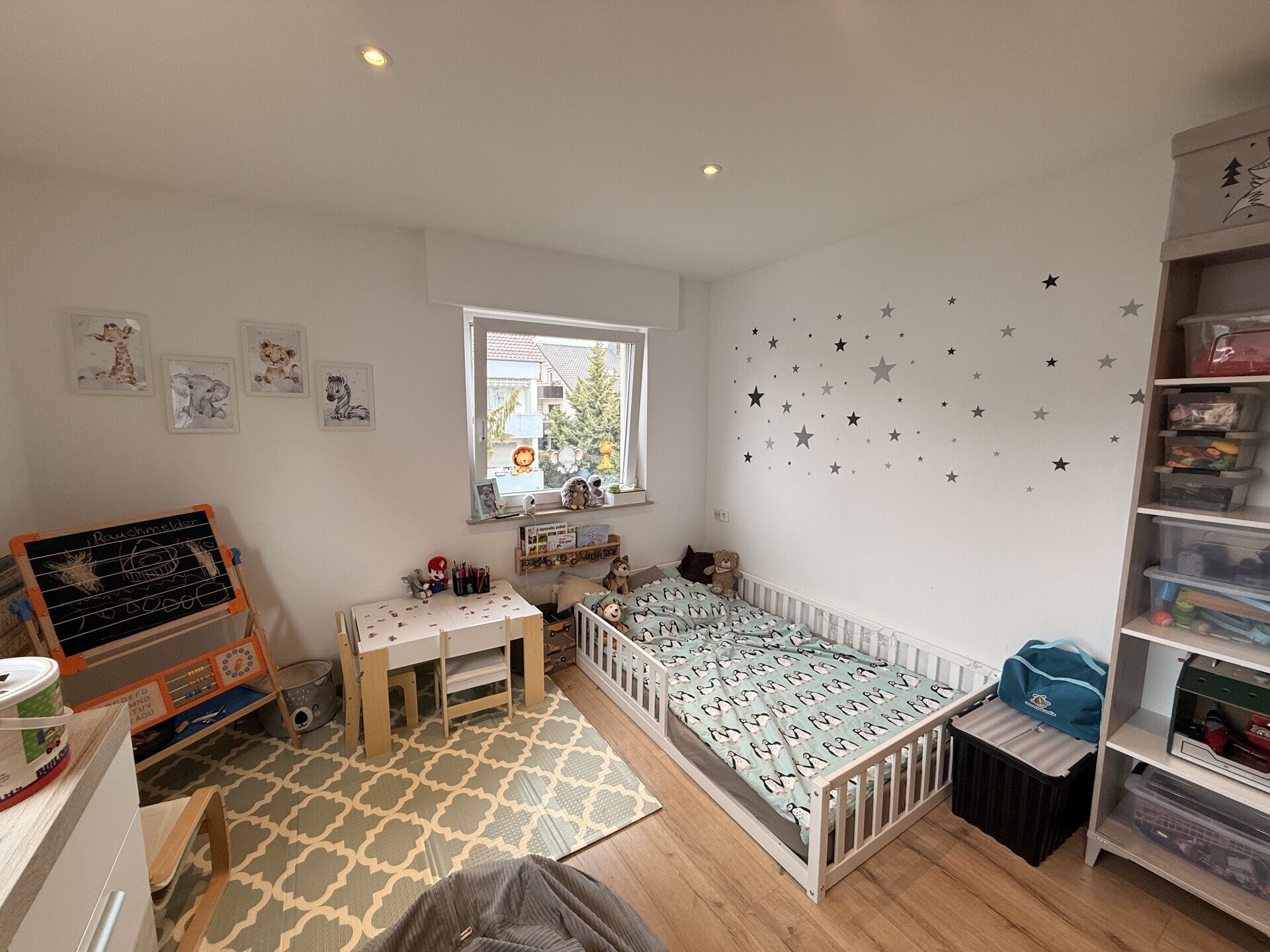 Immobilienangebot - Stuttgart - Alle - Top-Lage in Stammheim: Moderne 3-Zimmer-Wohnung mit Doppelbalkon, Garten & Stellplatz