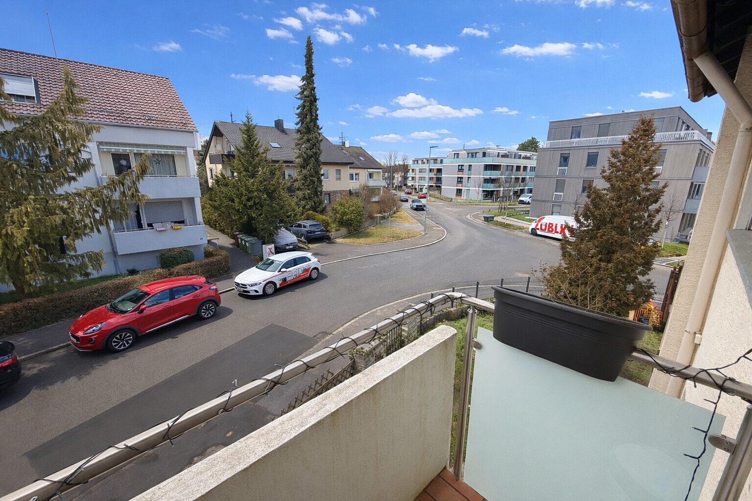 Immobilienangebot - Stuttgart - Alle - Top-Lage in Stammheim: Moderne 3-Zimmer-Wohnung mit Doppelbalkon, Garten & Stellplatz