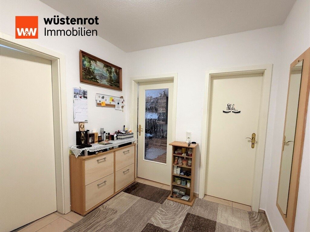 Immobilienangebot - Magdeburg - Alle - 3-Zimmer Eigentumswohnung mit Balkon - infrastrukturell optimal gelegen in Magdeburg