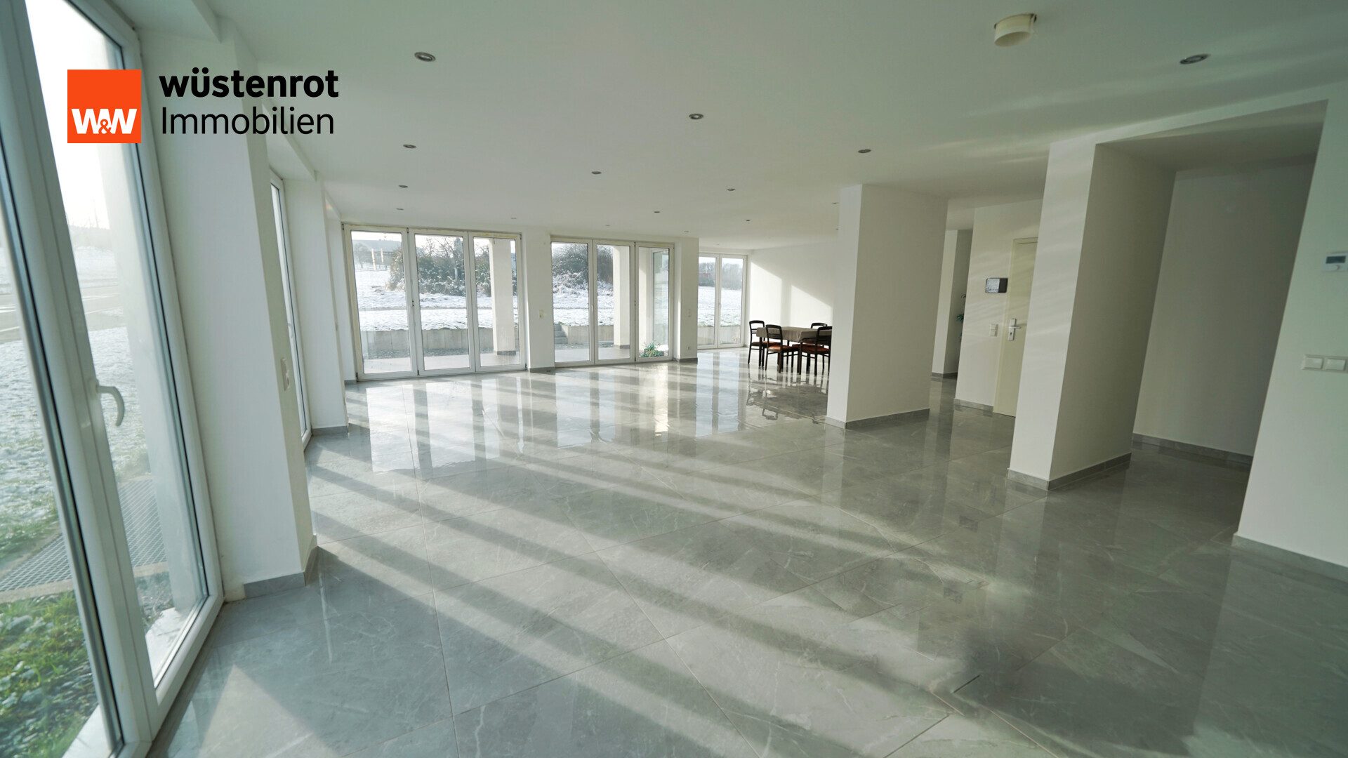 Immobilienangebot - Straubenhardt - Alle - Neuwertiges Zweifamilienhaus mit  Potenzial für MEHR in idyllischer Lage