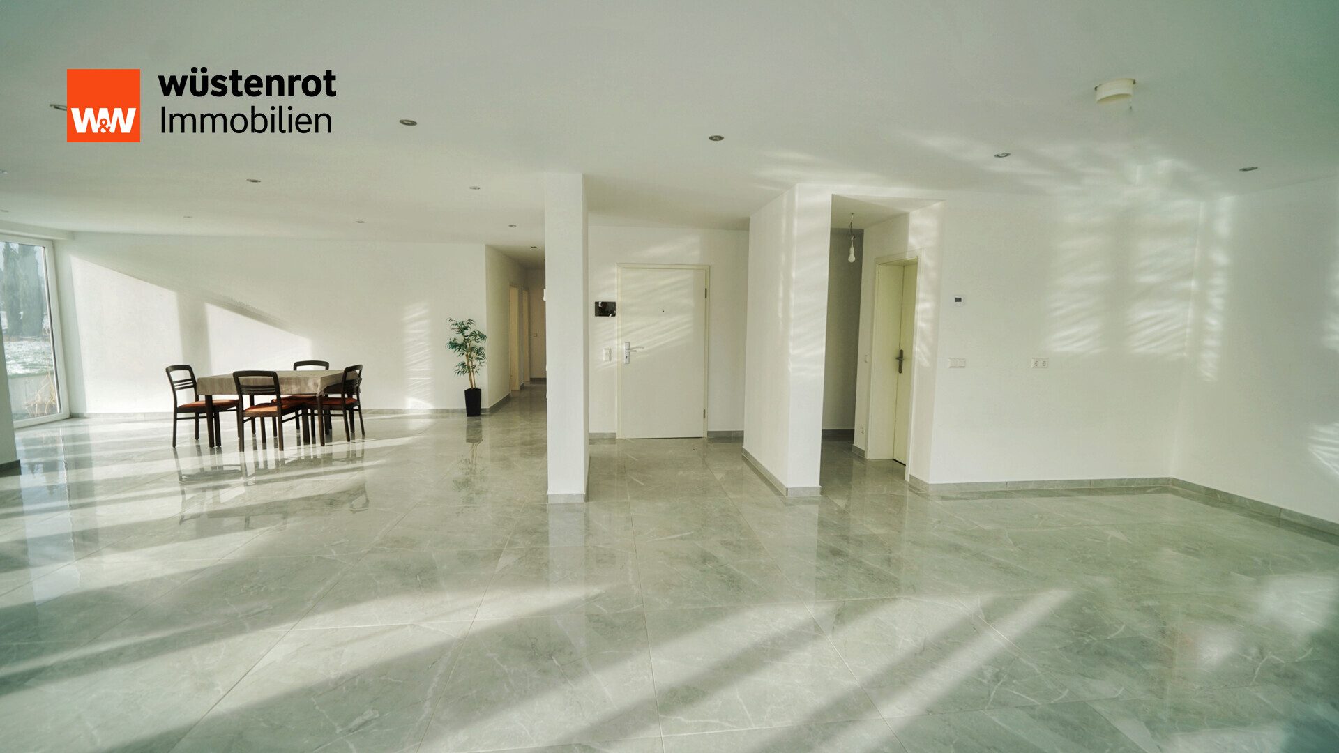 Immobilienangebot - Straubenhardt - Alle - Neuwertiges Zweifamilienhaus mit  Potenzial für MEHR in idyllischer Lage