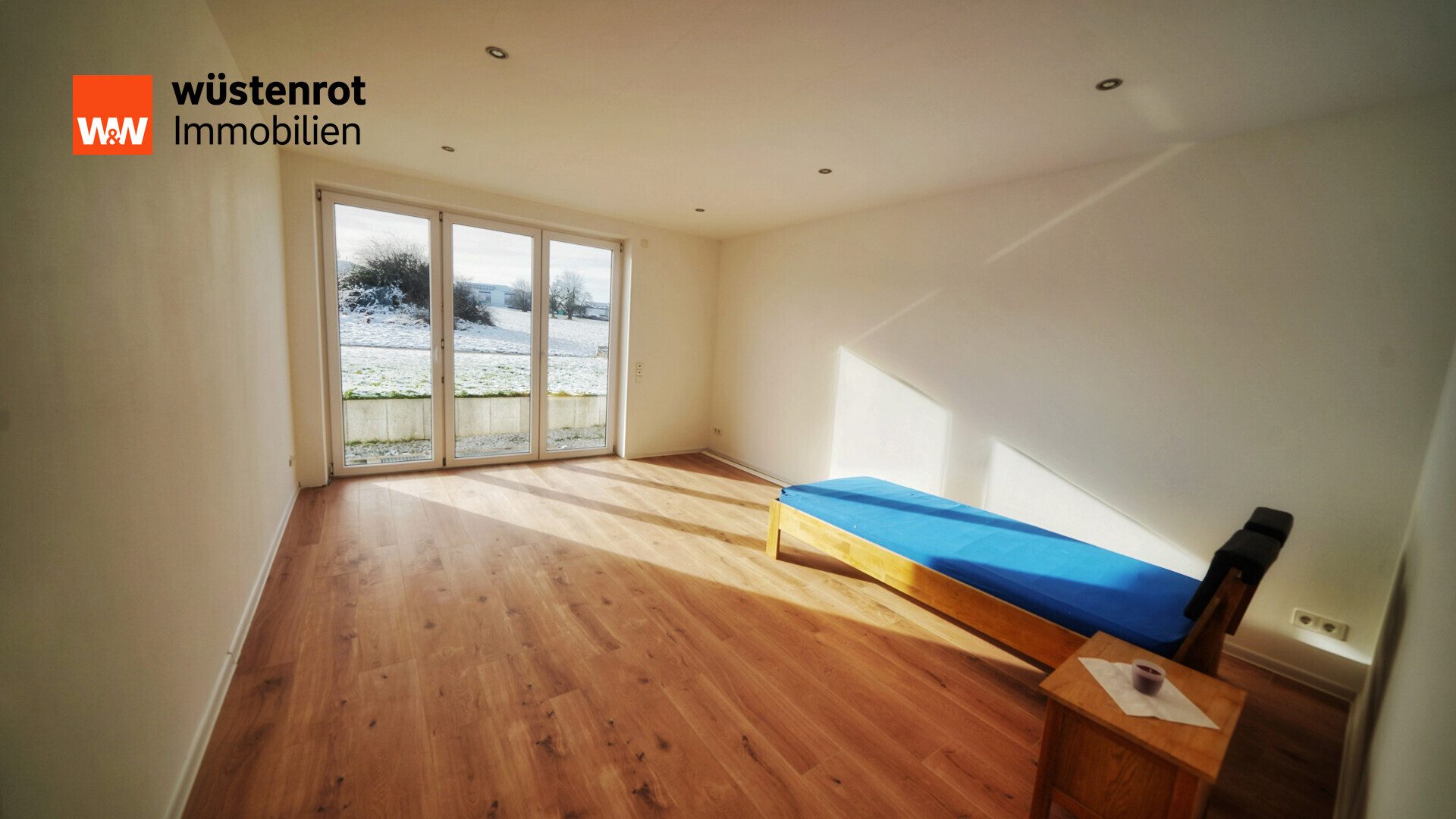 Immobilienangebot - Straubenhardt - Alle - Neuwertiges Zweifamilienhaus mit  Potenzial für MEHR in idyllischer Lage