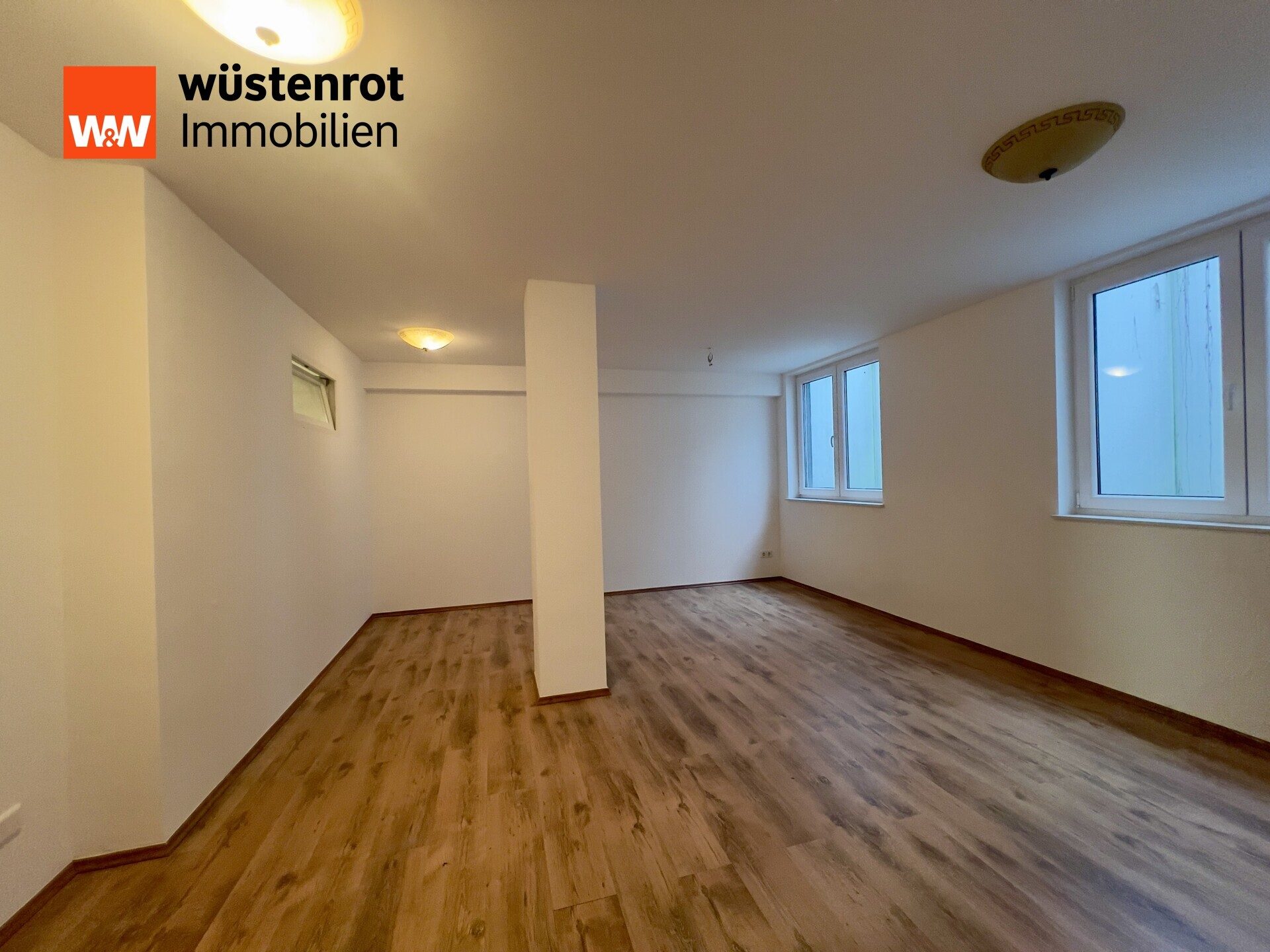 Immobilienangebot - Straubenhardt - Alle - Neuwertiges Zweifamilienhaus mit  Potenzial für MEHR in idyllischer Lage